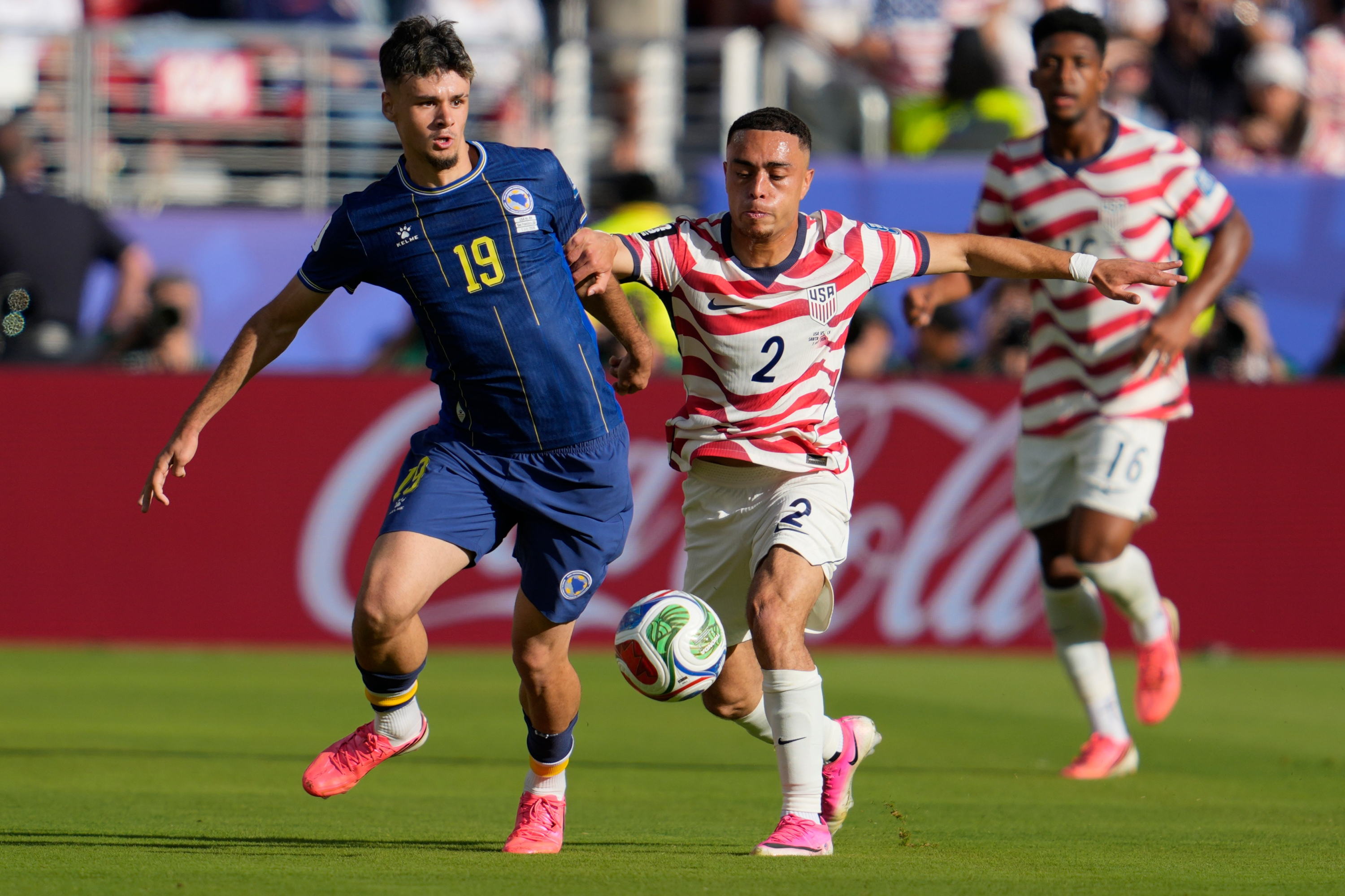 Dest, en el partido que Estados Unidos disputó frente a Bosnia.