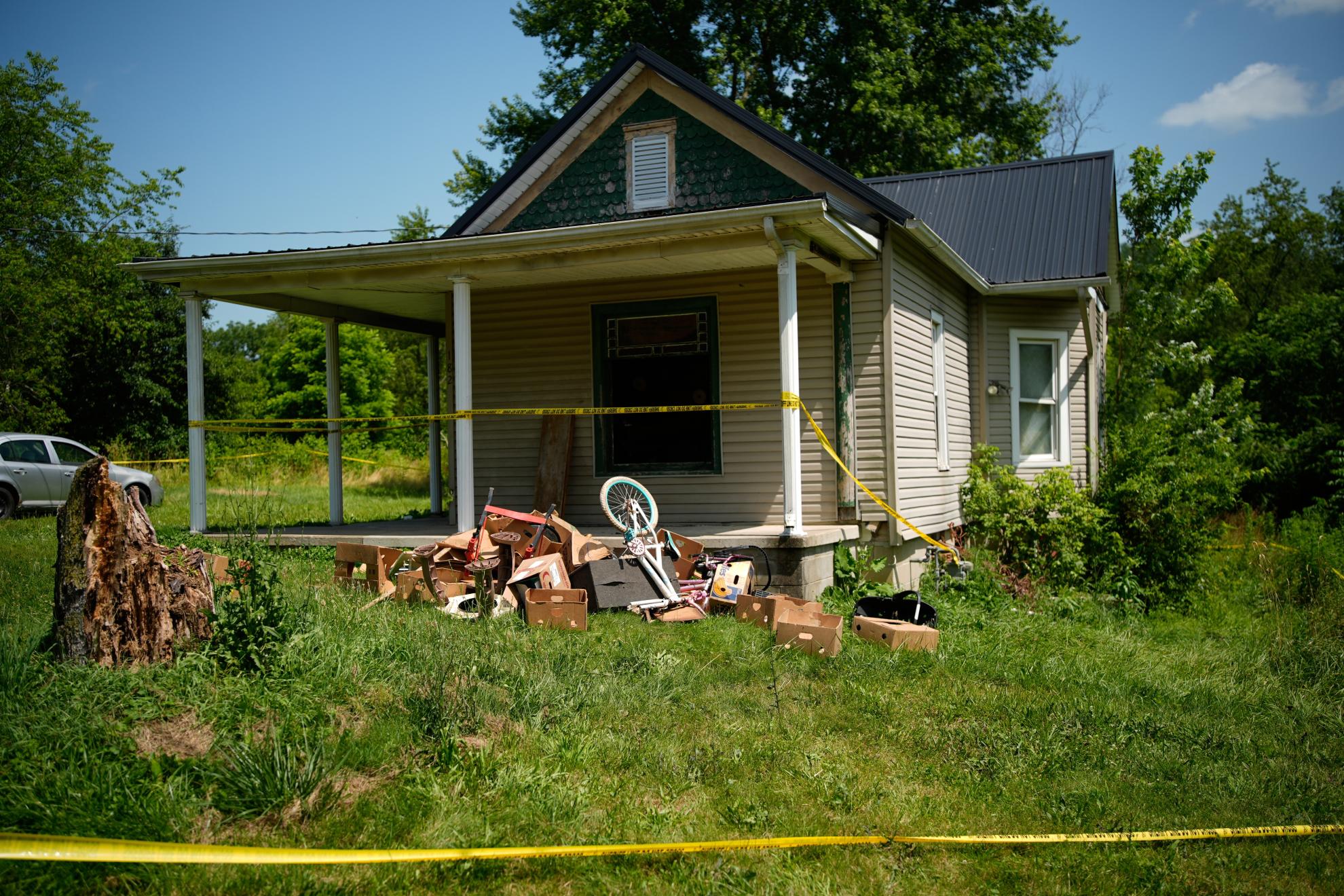 Fotografía de la casa de Hamden, en Ohio, en la que fueron hallados los 16 hermanos.
