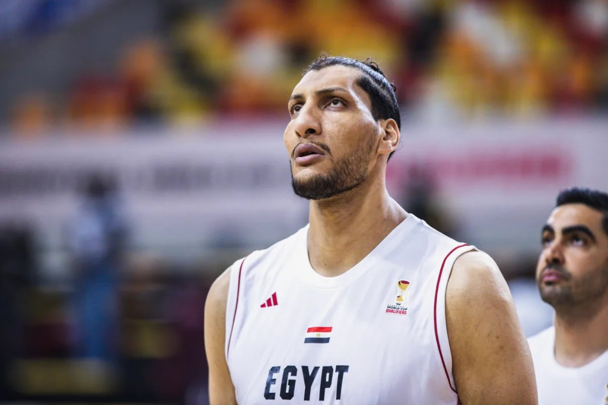 Hamad Abouelrish, pívot egipcio, mide 2,35 metros de altura.