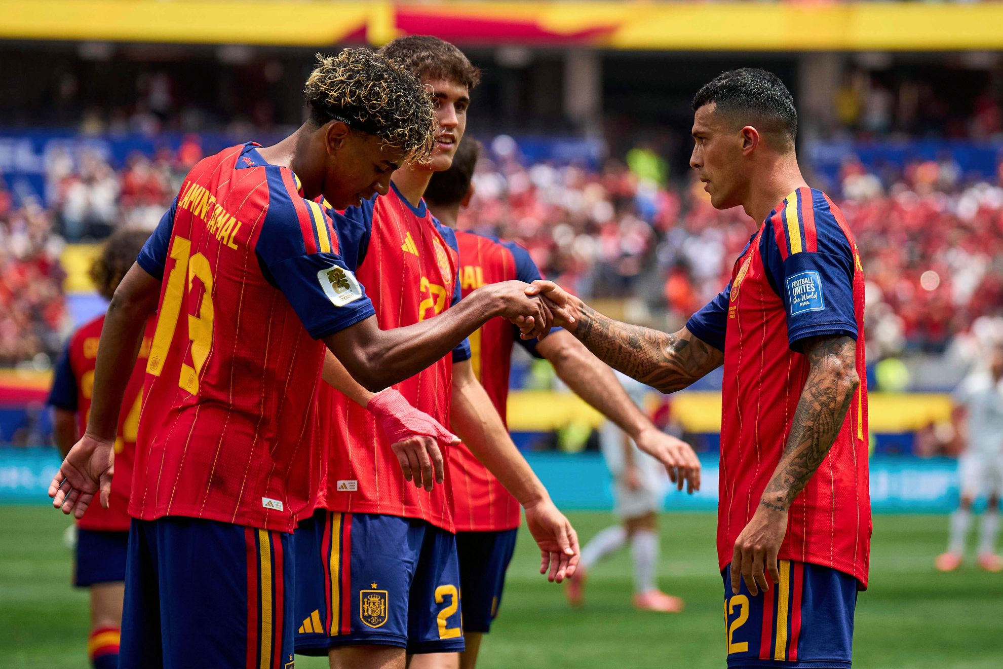 España celebra un gol ante Austria.