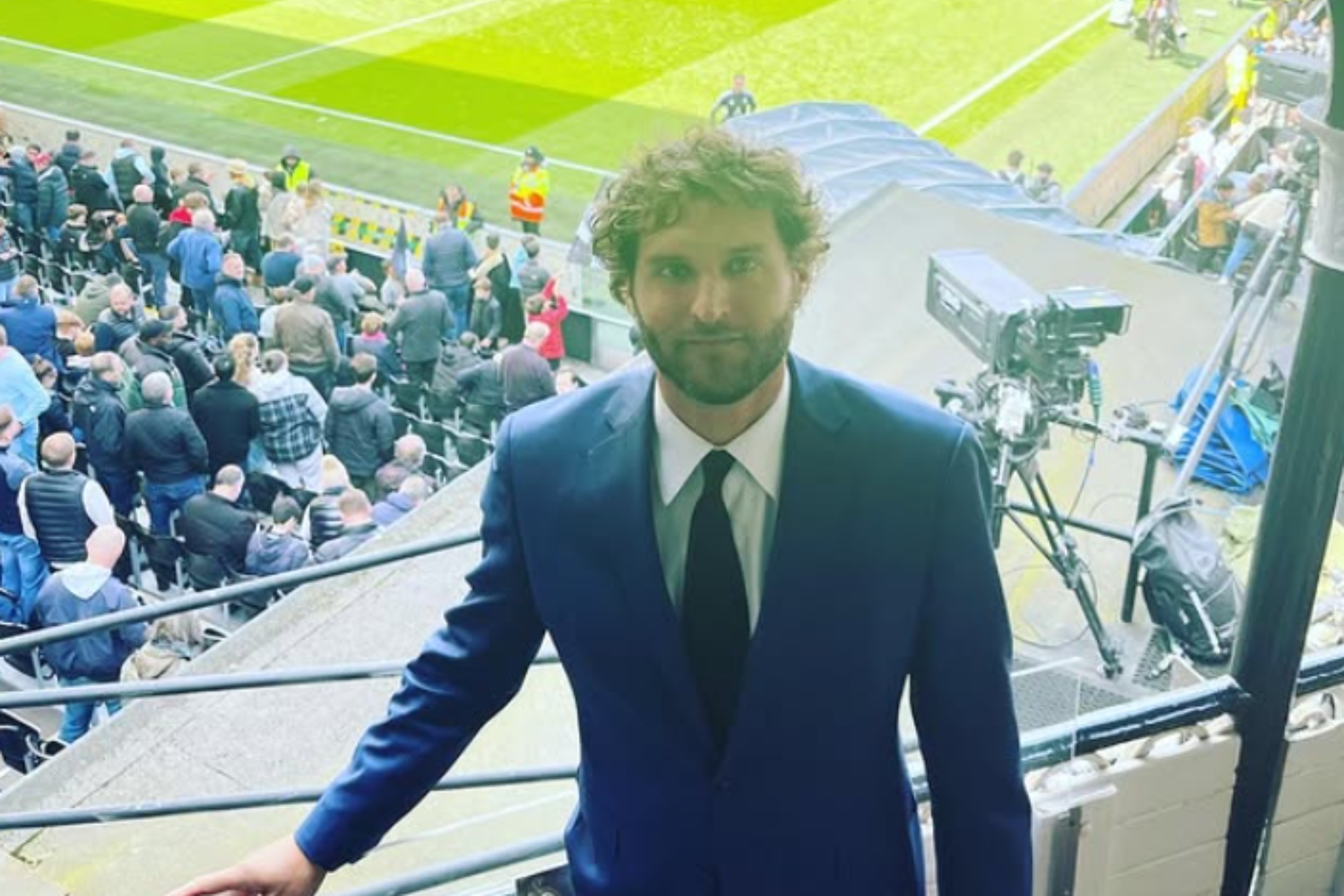 Michael Schwimer, antes de un partido del Leeds United.