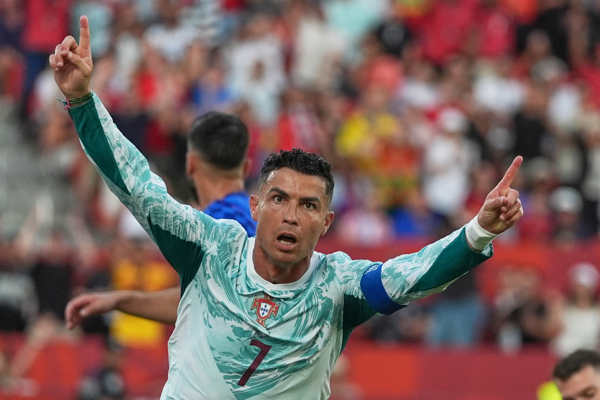 Cristiano Ronaldo celebra su gol ante Croacia.