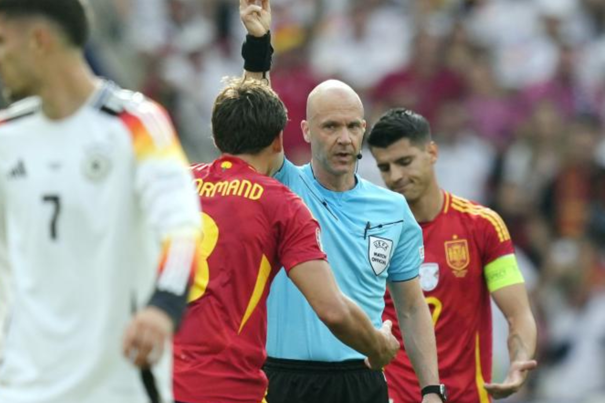 Anthony Taylor en el partido de la Eurocopa de 2024 entre España y Alemania.