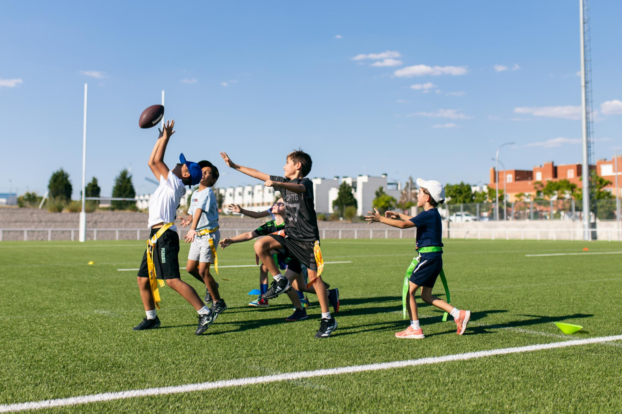 Varios niños en el ‘Flag for Fun'.