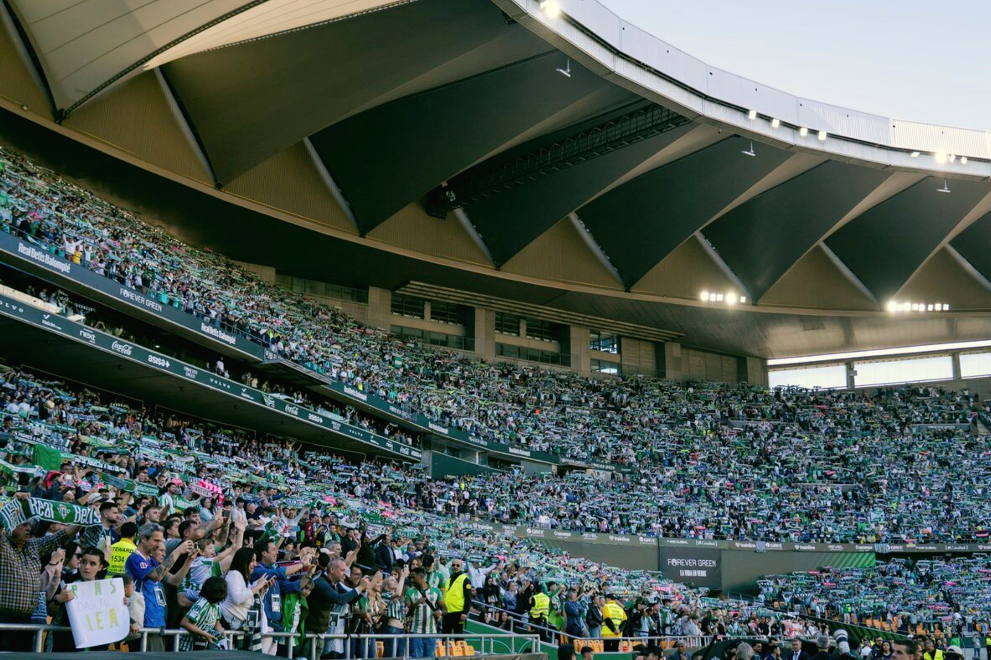 Aficionados del Betis en La Cartuja REAL BETIS