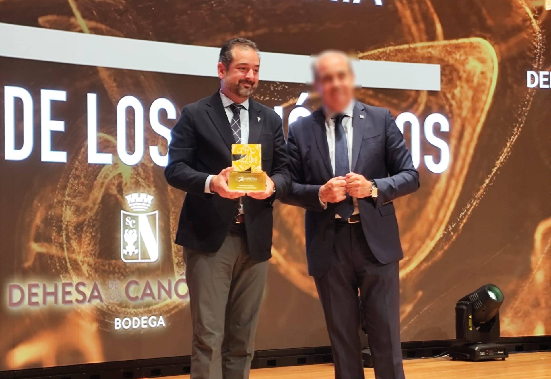 Un trágico accidente de tráfico deja a Valladolid de luto: muere Ivan Sanz, reputado bodeguero, junto a su mujer y dos de sus hijos