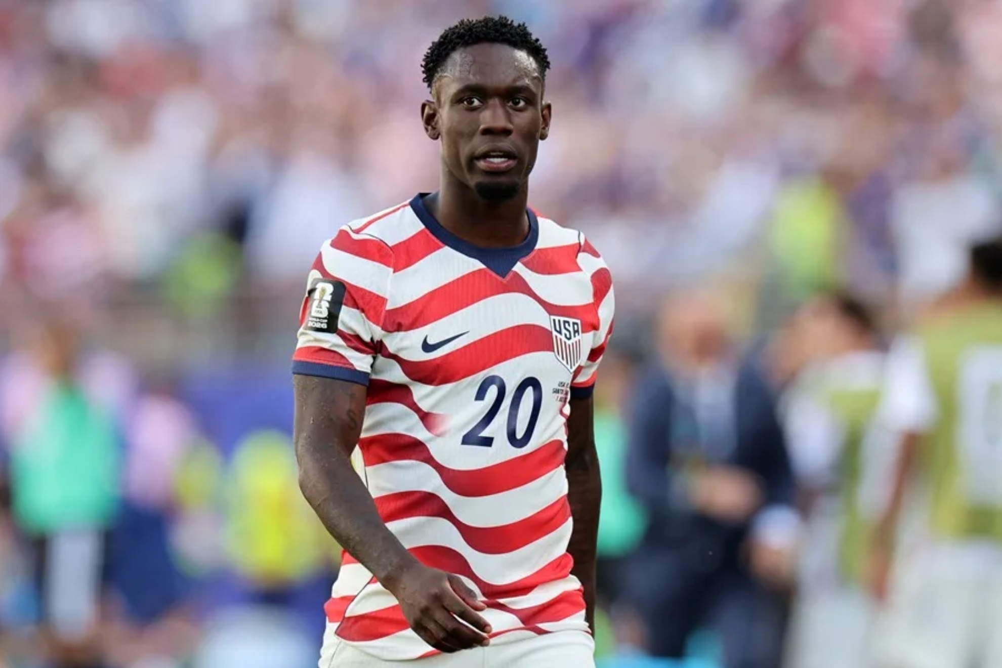 Dos colombianos en los comités de la FIFA fueron determinantes en el perdón a Balogun.