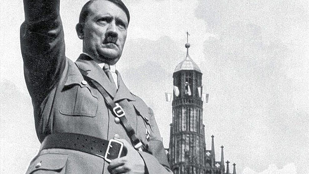 En 1938 en en el Mundial de Francia, con presiones de Hitler y Mussolini