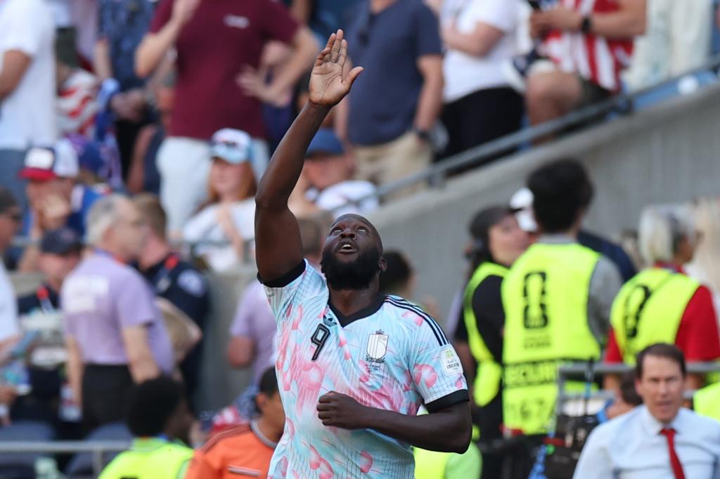 Lukaku celebra un tanto contra Estados Unidos