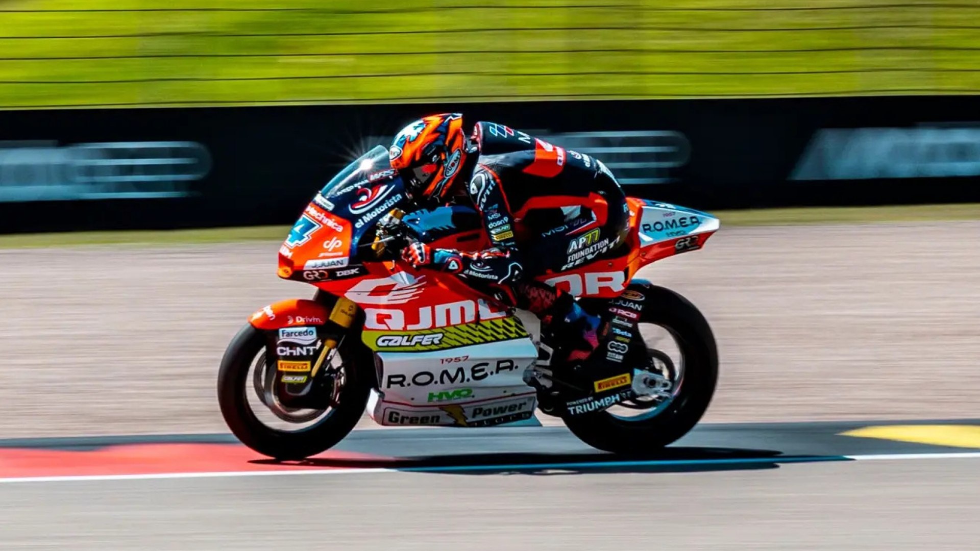 Ortolá bate a Manu González y Guevara por la pole de Moto2