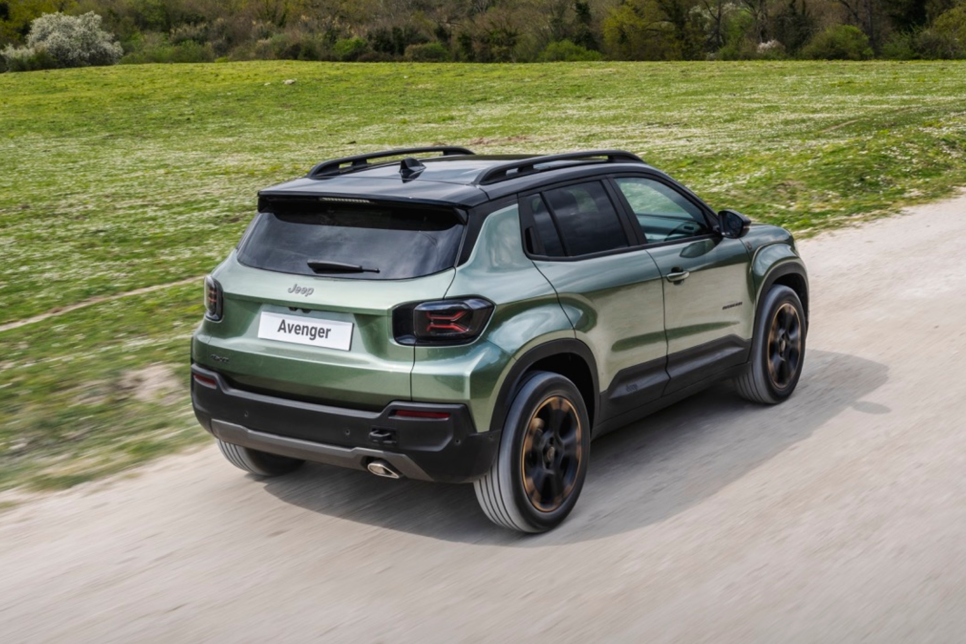 El Avenger mide 4,08 metros y es la puerta de entrada a la gama Jeep.