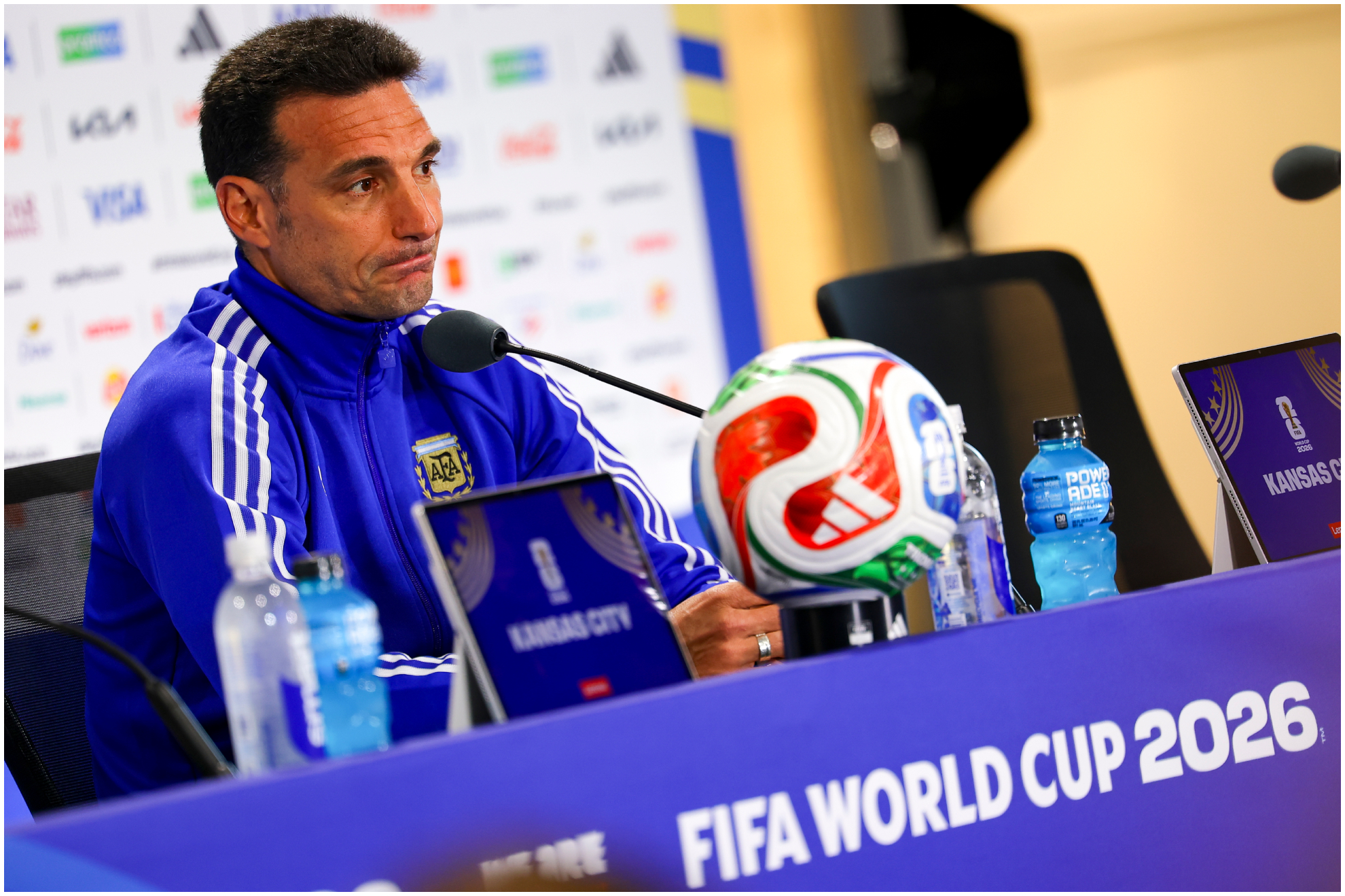 Scaloni, en rueda de Prensa.