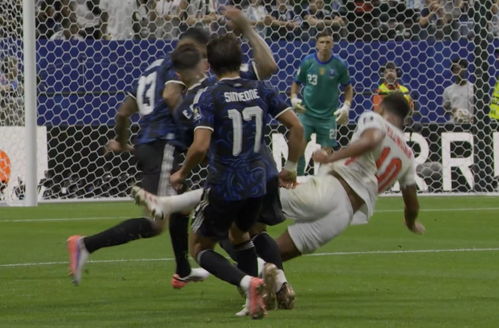 La falta de Enzo sobre Bellingham.