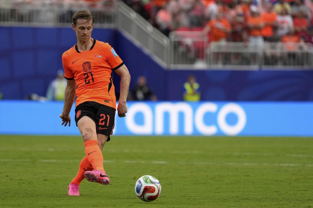 Football : C'est confirmé! Le Barça perd De Jong