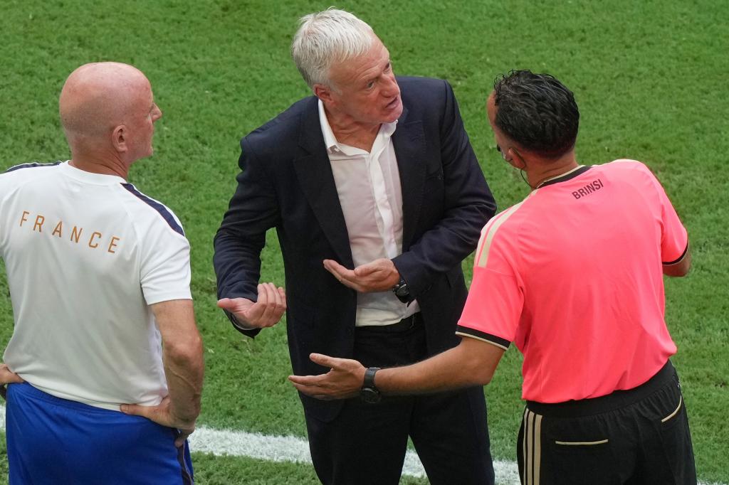 Deschamps se queja.