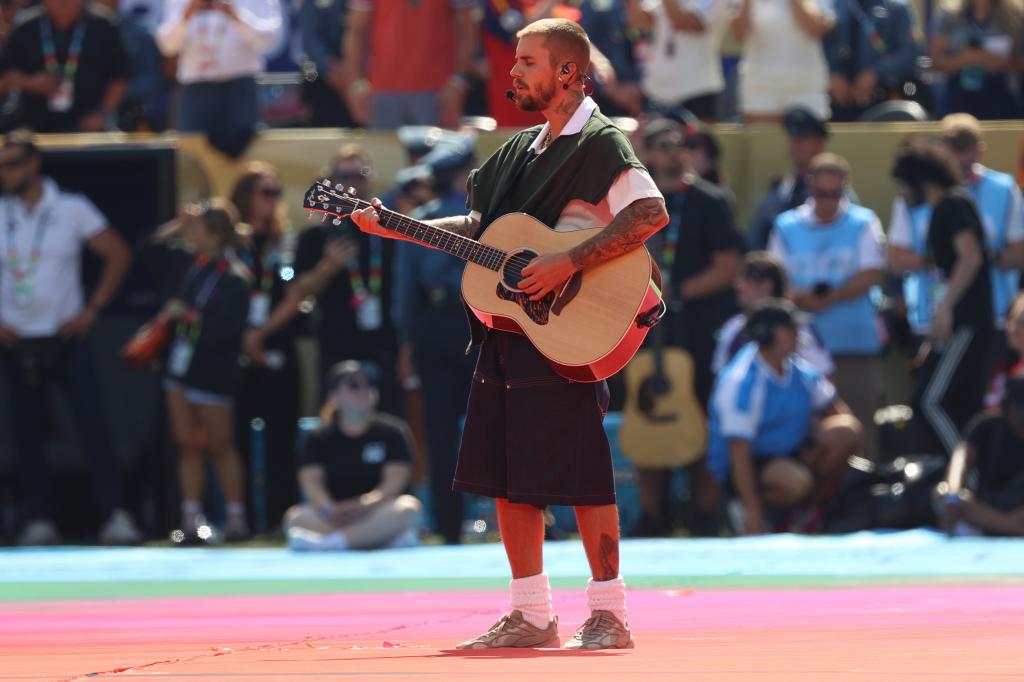 Justin Bieber, durante el descanso del Mundial