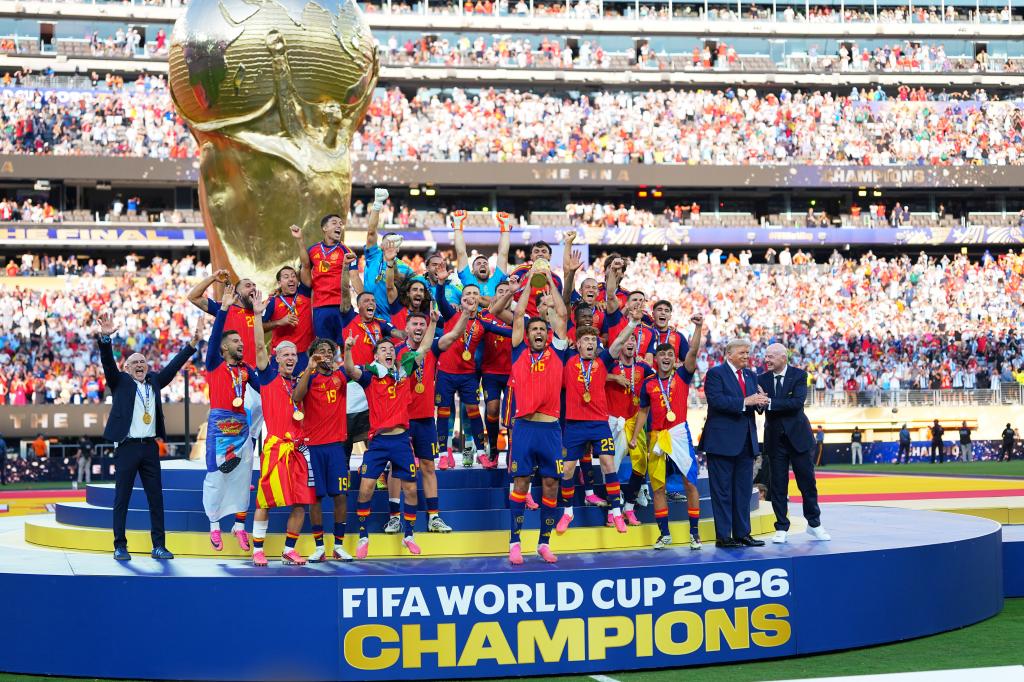 Spain with the Cup.