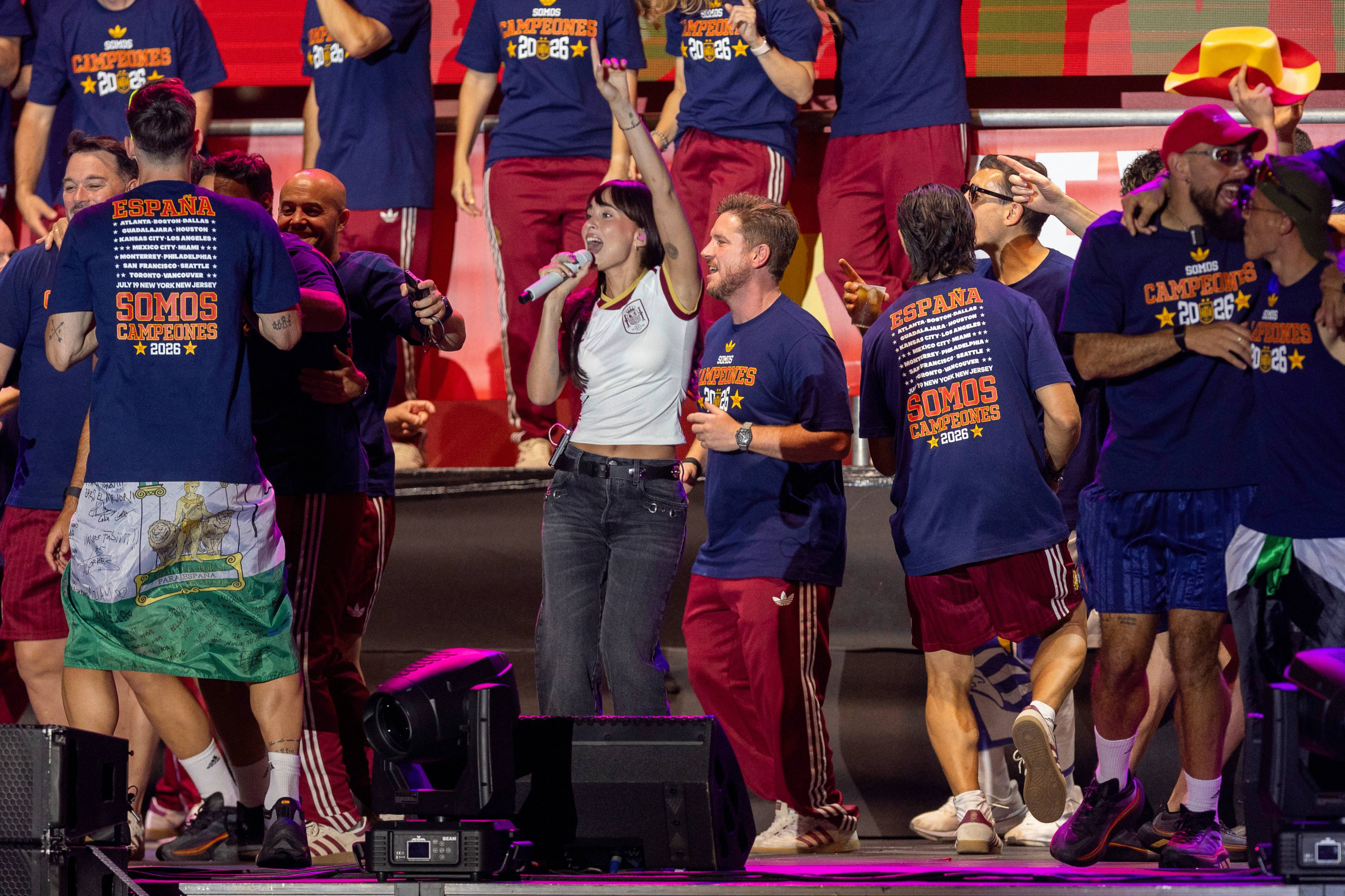 Aitana fue la "superestrella" de la fiesta en Cibeles por el Mundial ganado por España
