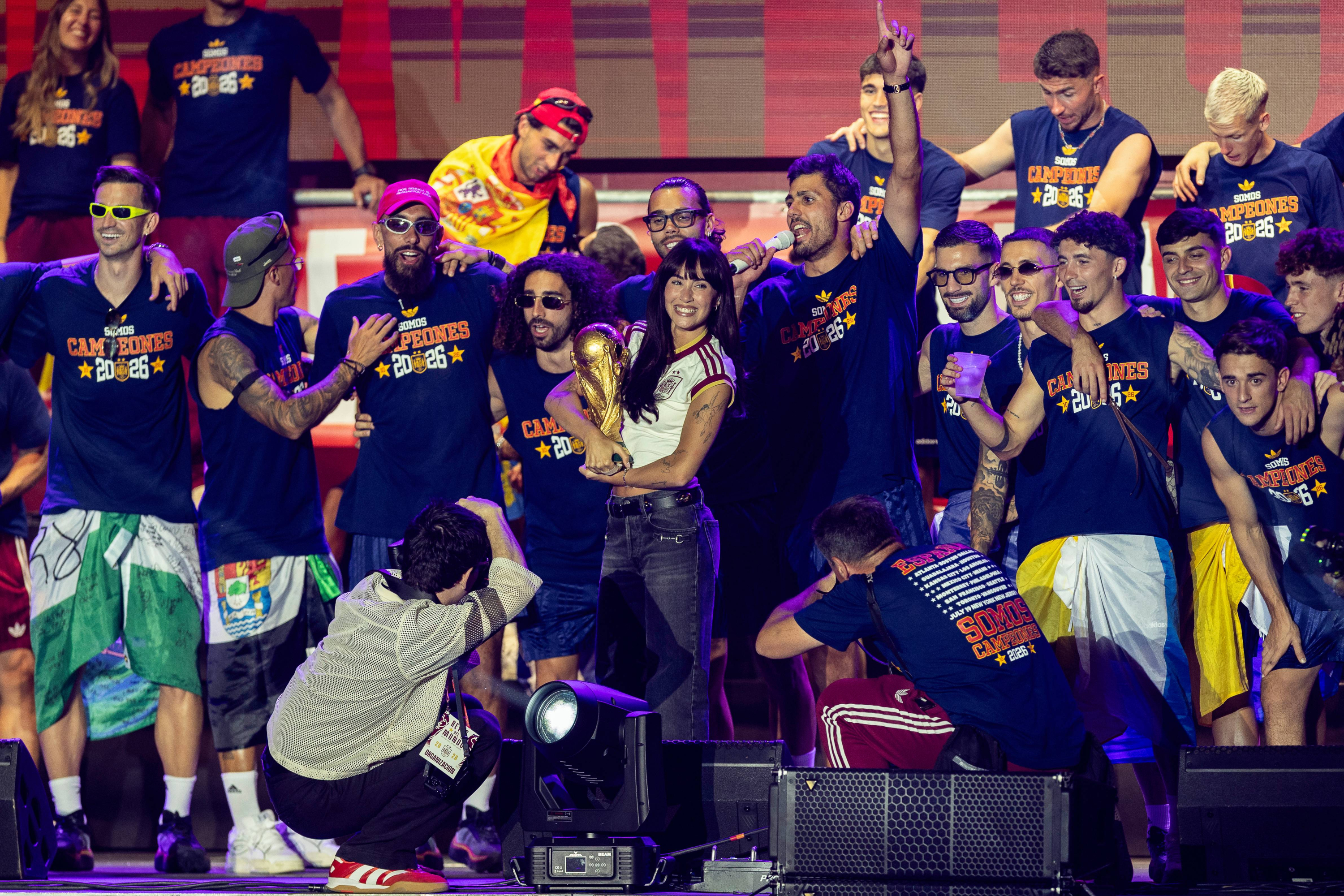 Aitana fue la "superestrella" de la fiesta en Cibeles por el Mundial ganado por España