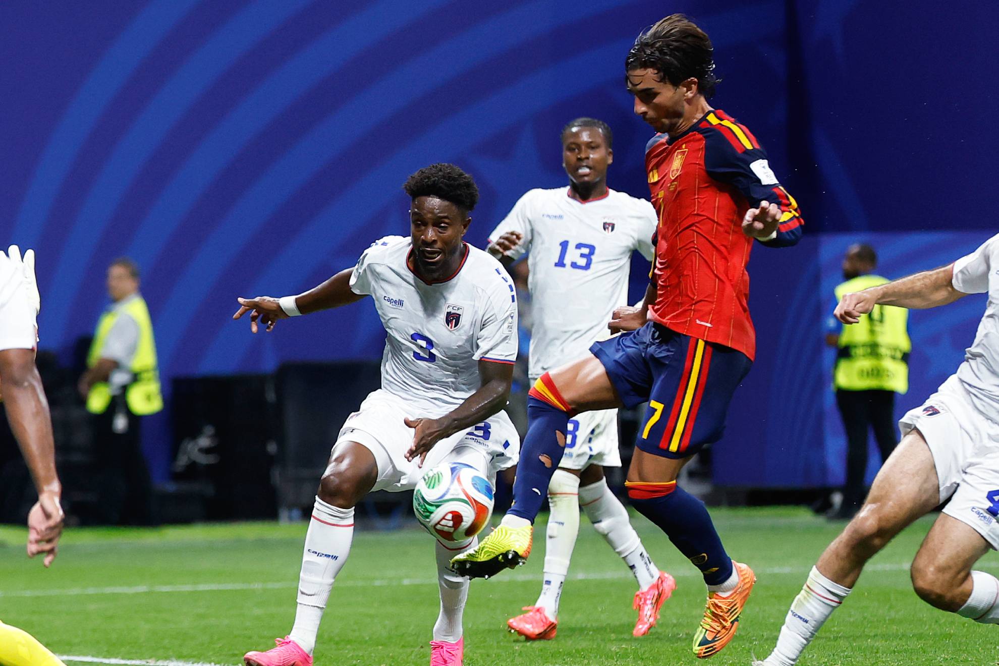 Henry destaca el "fallo" que llevó a España a ganar el Mundial: "Todo el mundo crucificó a Ferran Torres"