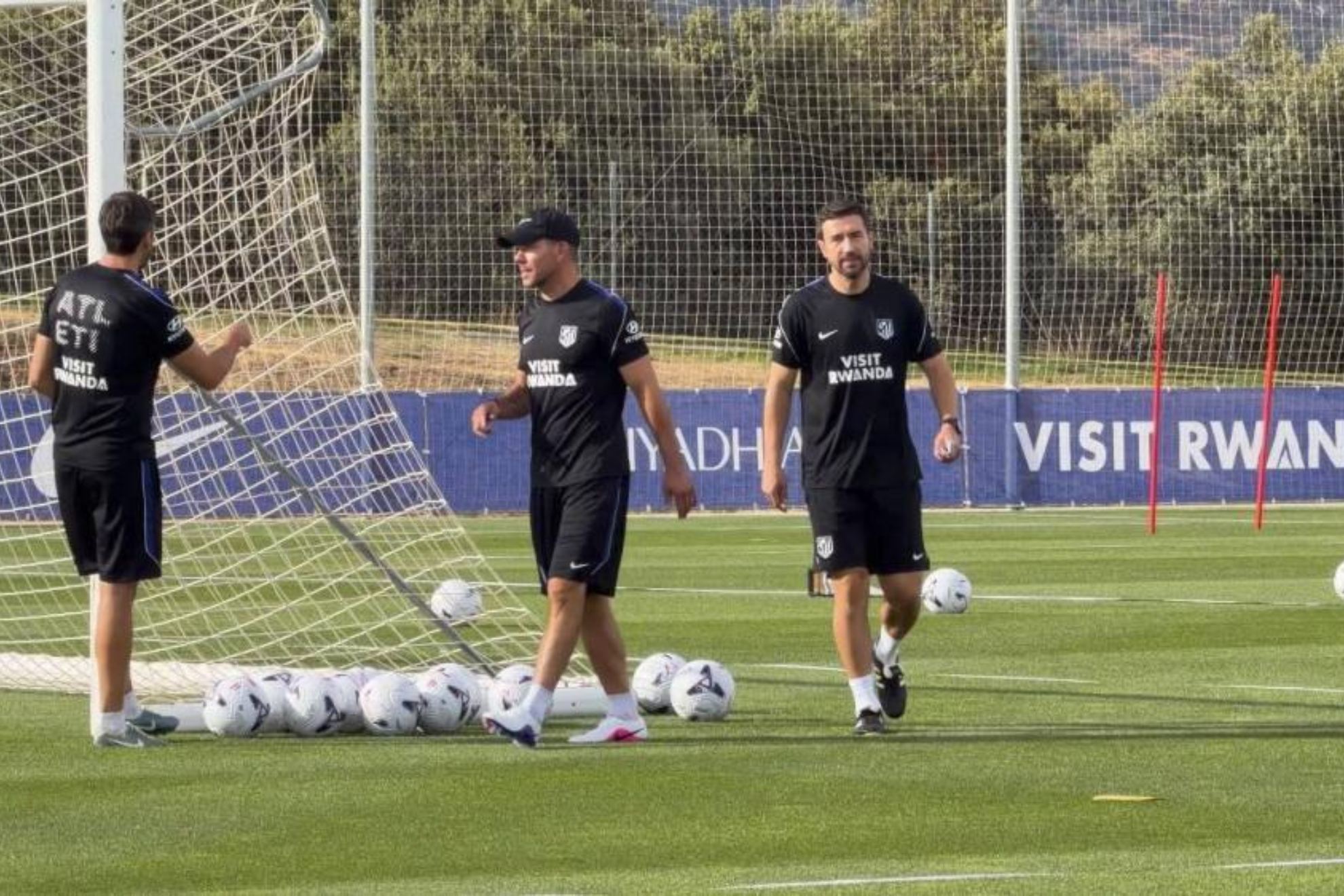 Simeone, en un entrenamiento del Atlético.