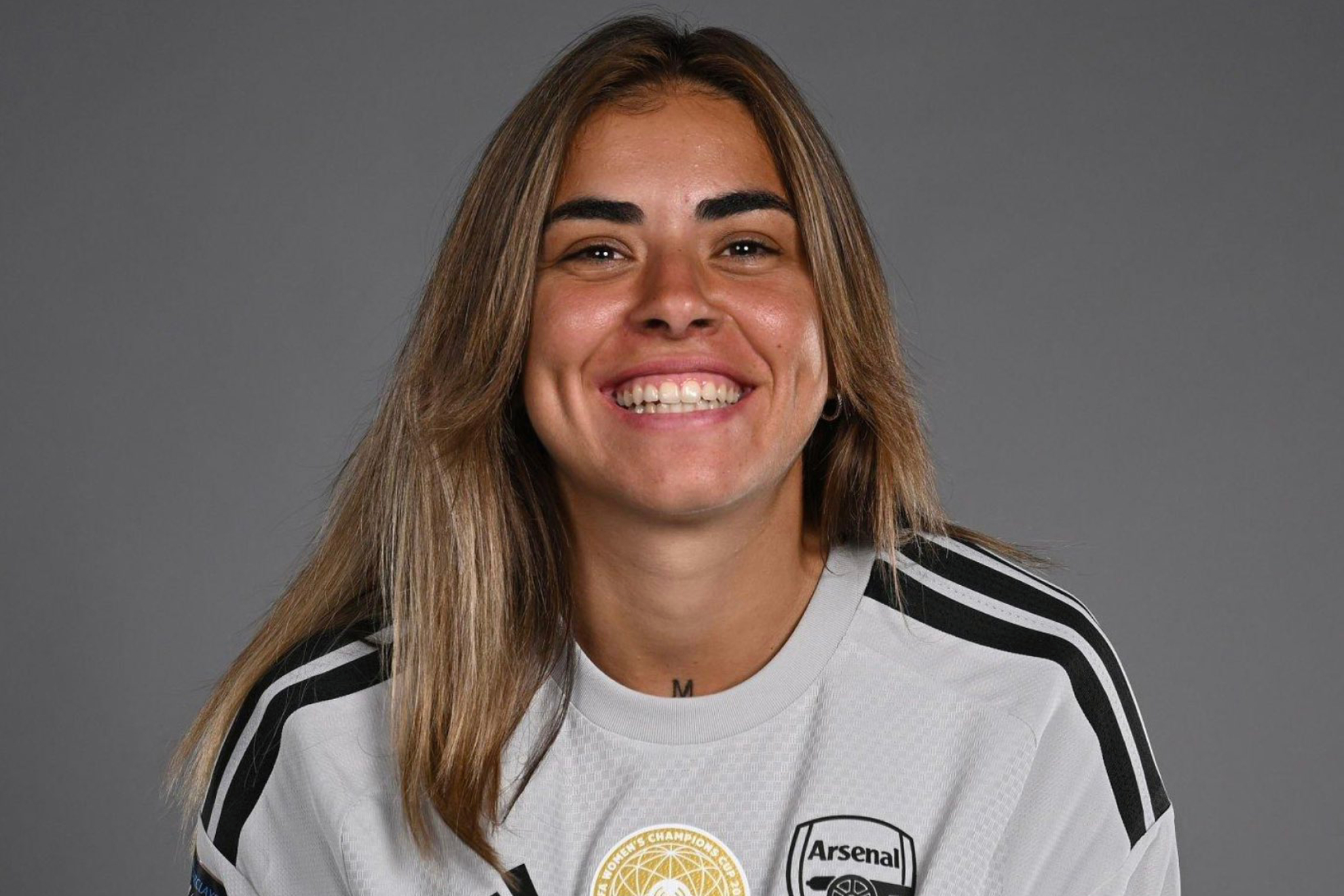 Misa Rodríguez, tras ser presentada por el Arsenal Arsenal FC