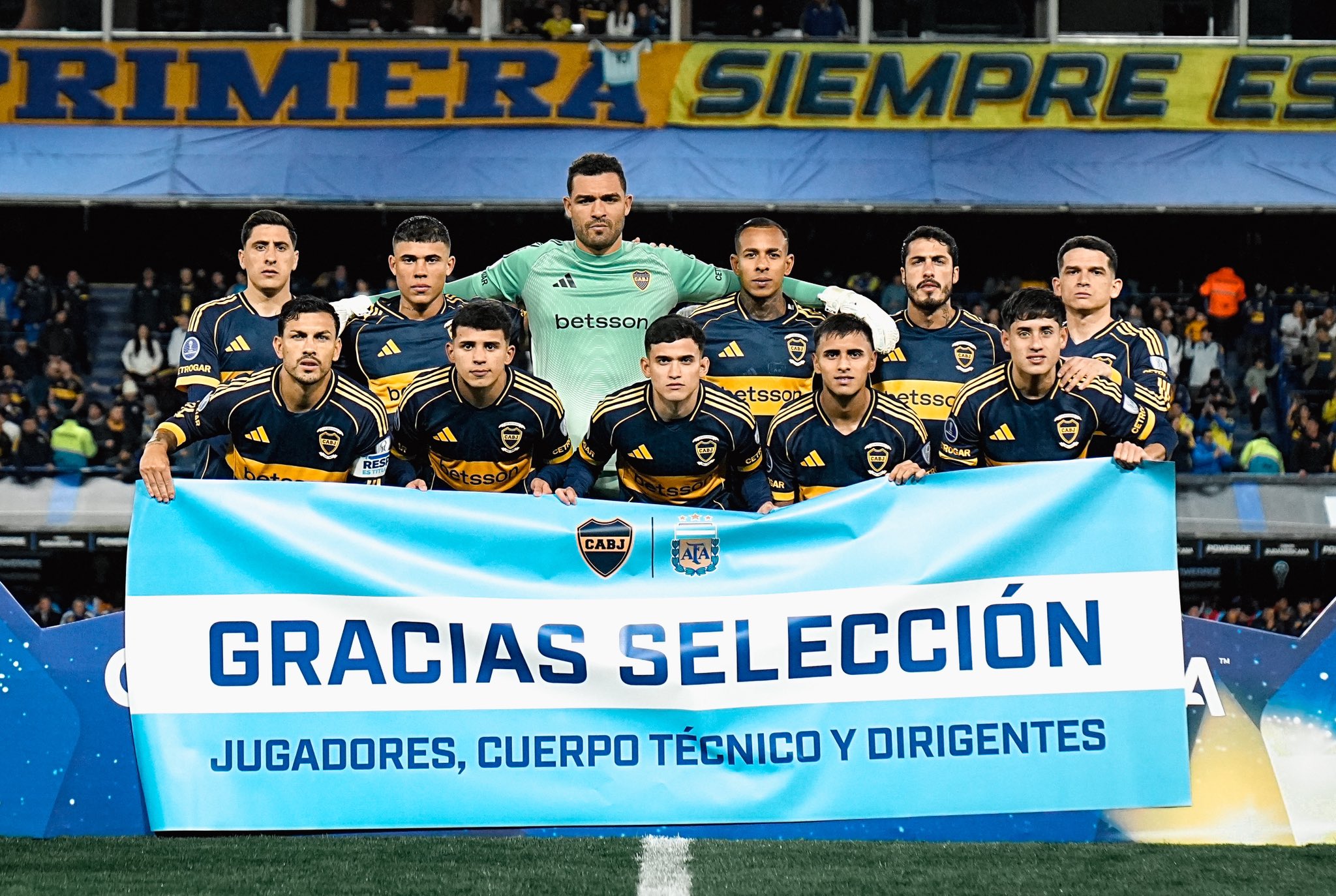 La otra cara de Leandro Paredes: reaparece con Boca tras sus agresiones a España en la final