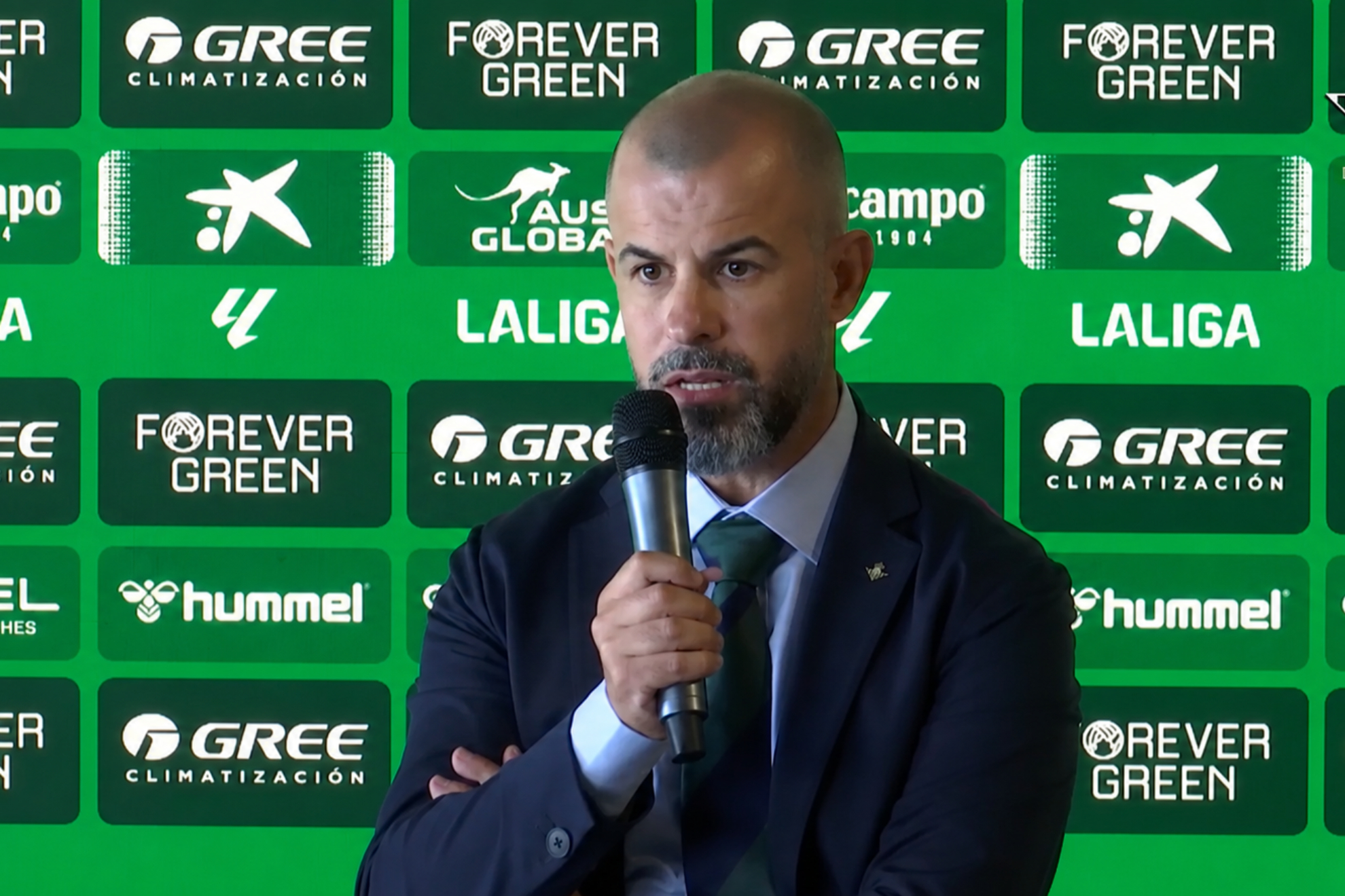 Manu Fajardo, en rueda de prensa REAL BETIS TV