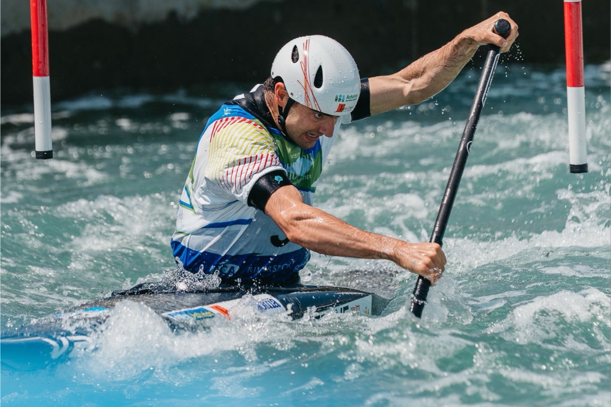 Miquel Travé durante su descenso.