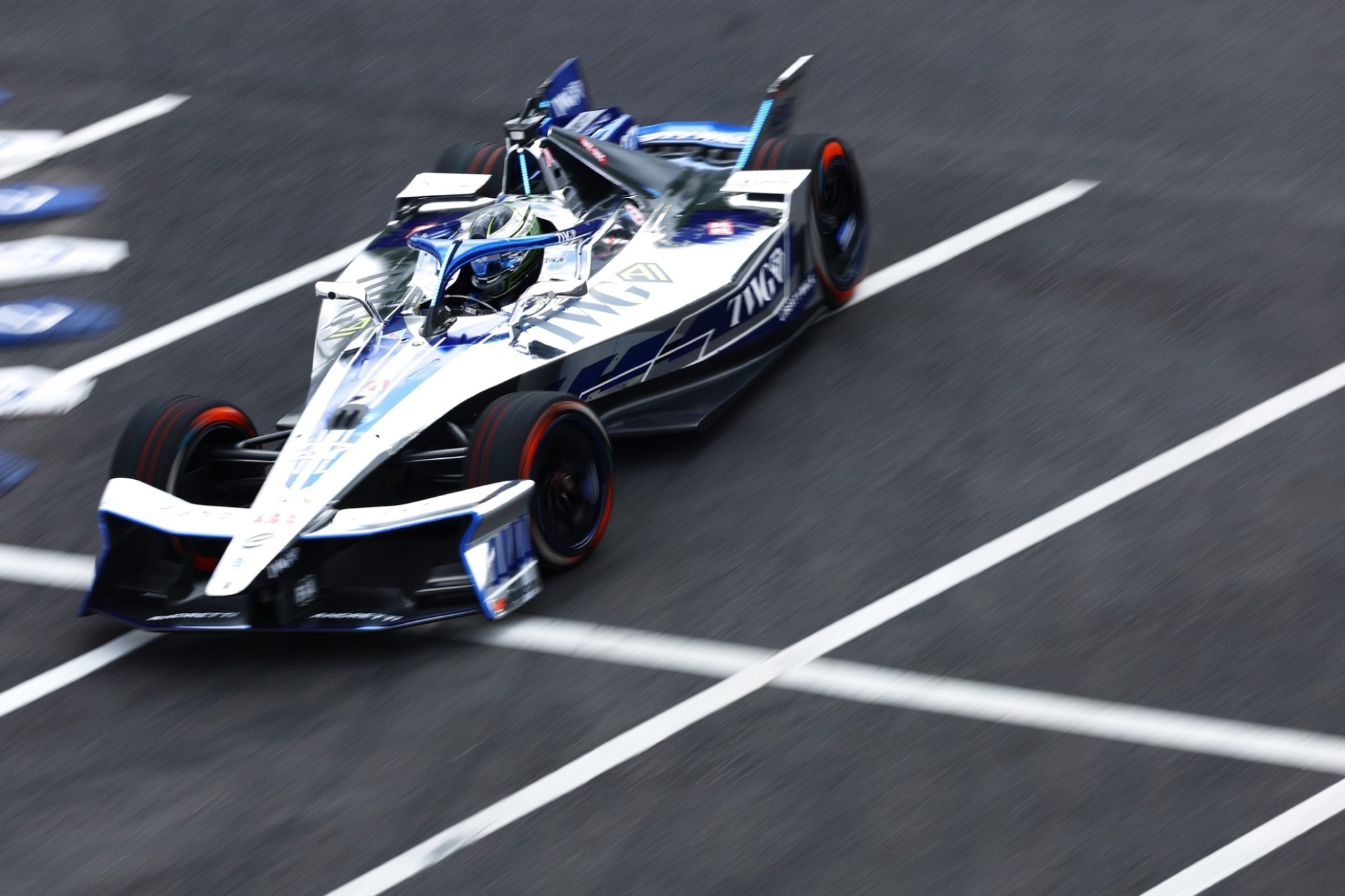 Dennis, pole en Tokyio Formula E