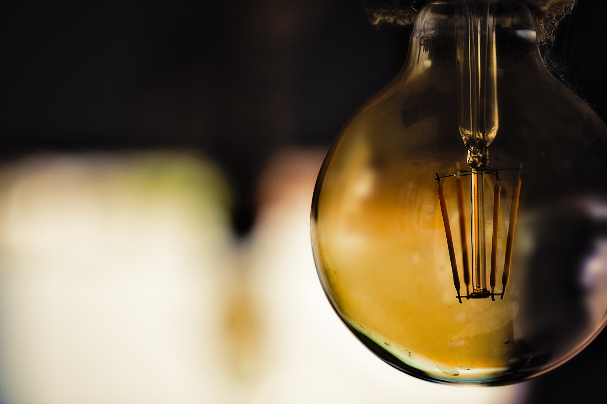 Precio de la luz por horas, domingo 26 de julio Pixabay