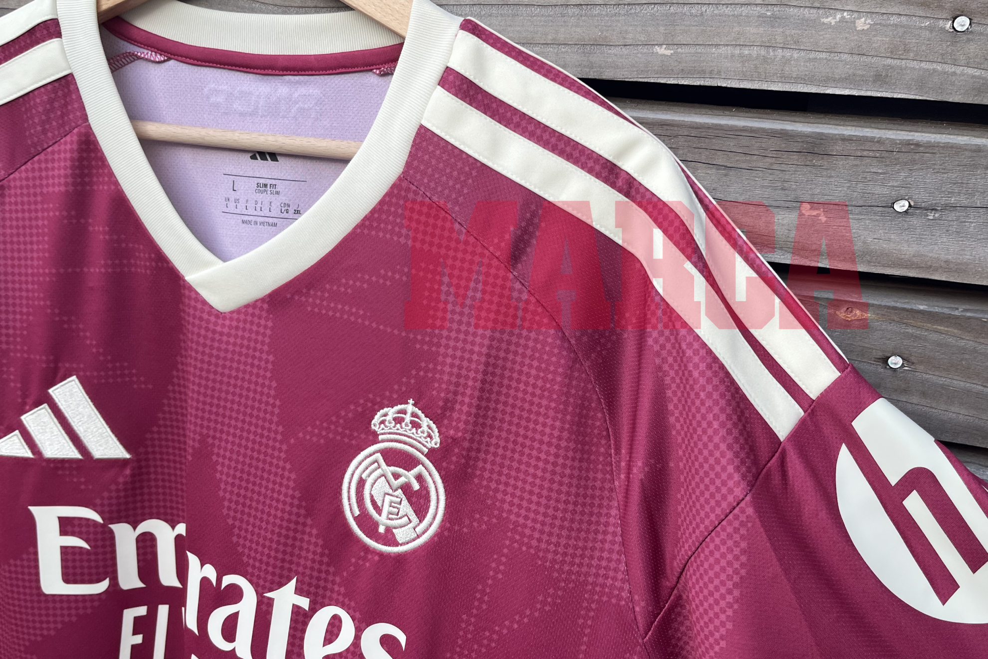 This is the new pink shirt of Real Madrid
