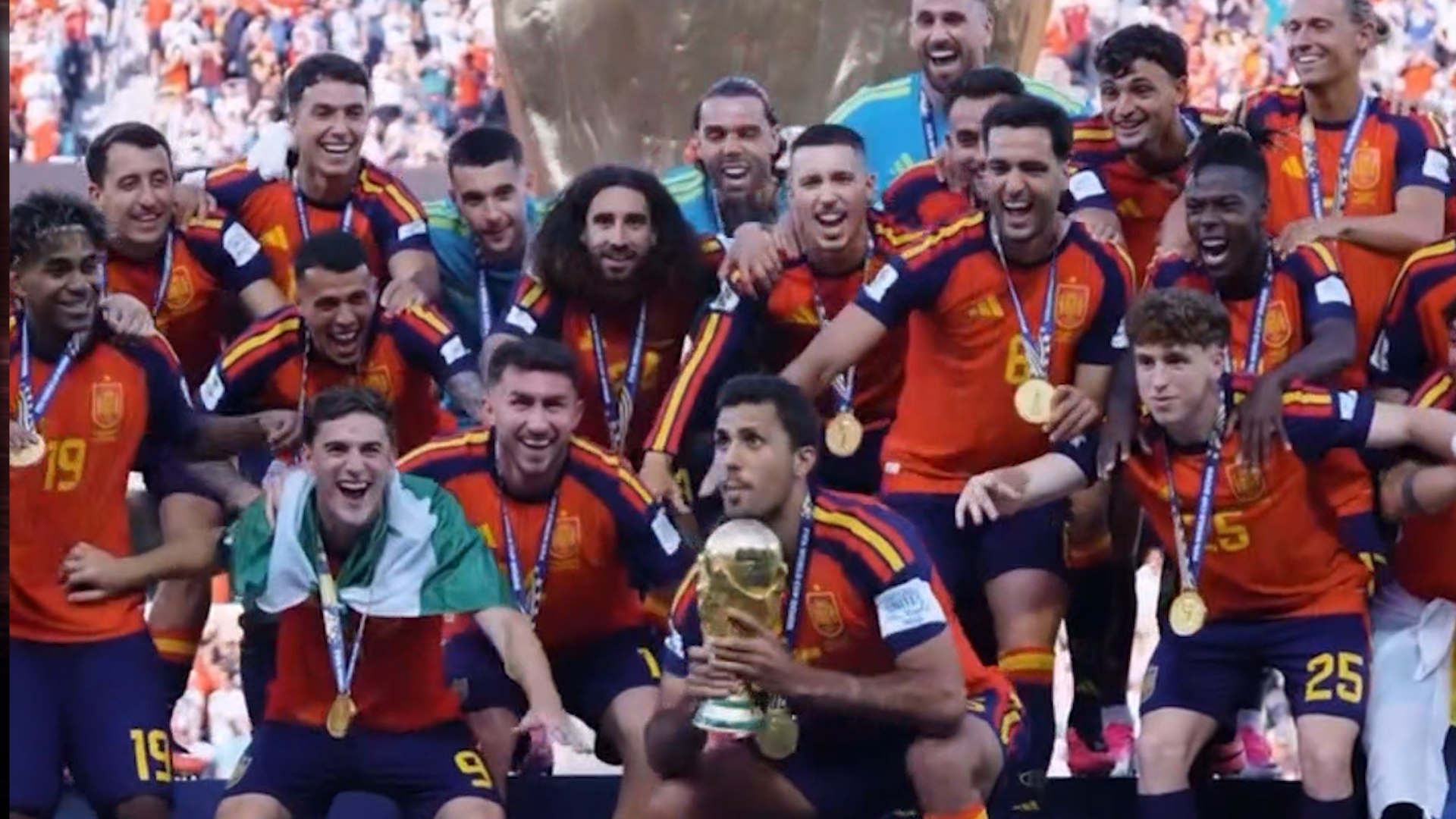 David Broncano avanza la visita de un futbolista de la selección española en el estreno de su tercera temporada: "Mañana habrá uno de los campeones del mundo de invitado"
