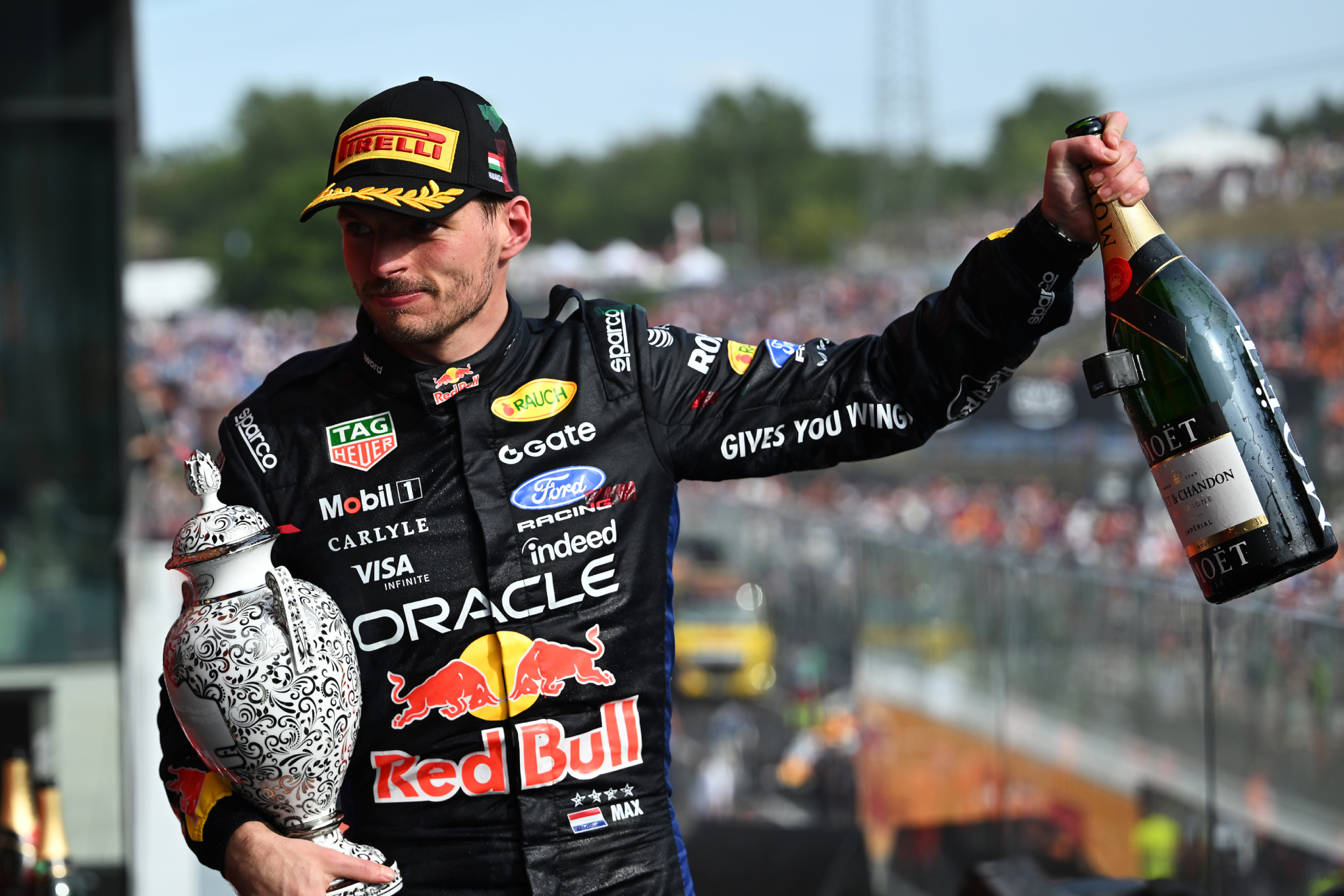 Verstappen, en el podio de Hungría.