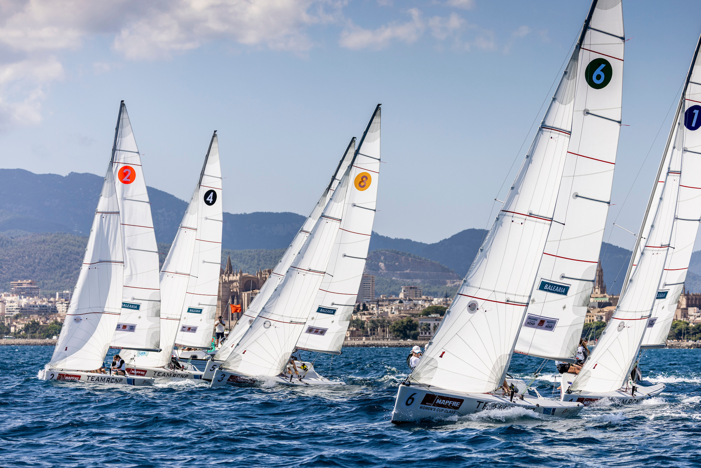 La flota de la Balearia Women's Cup en la última edición de la Copa. María Muiña / Copa del Rey Mapfre
