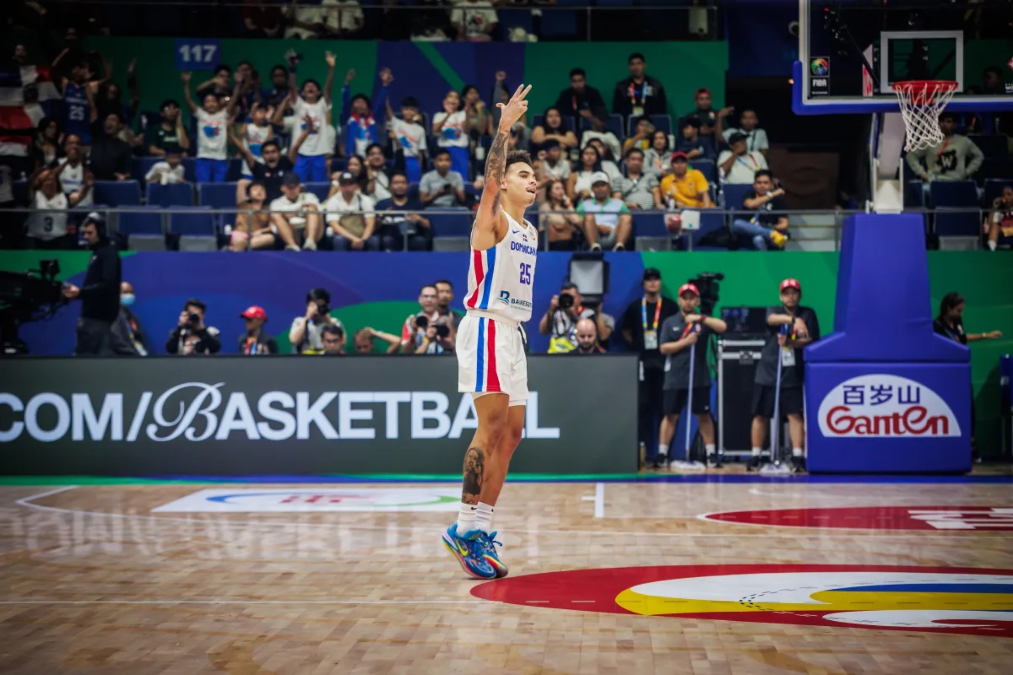 Lester Quiñones, durante un partido con la selección de la República Dominicana. FIBA PHOTO