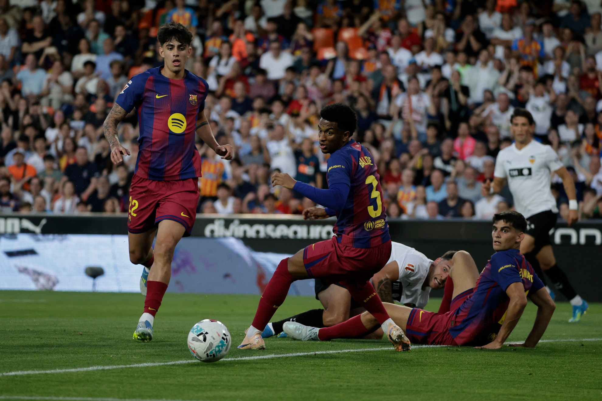 "No me voy, el Barça es mi casa"