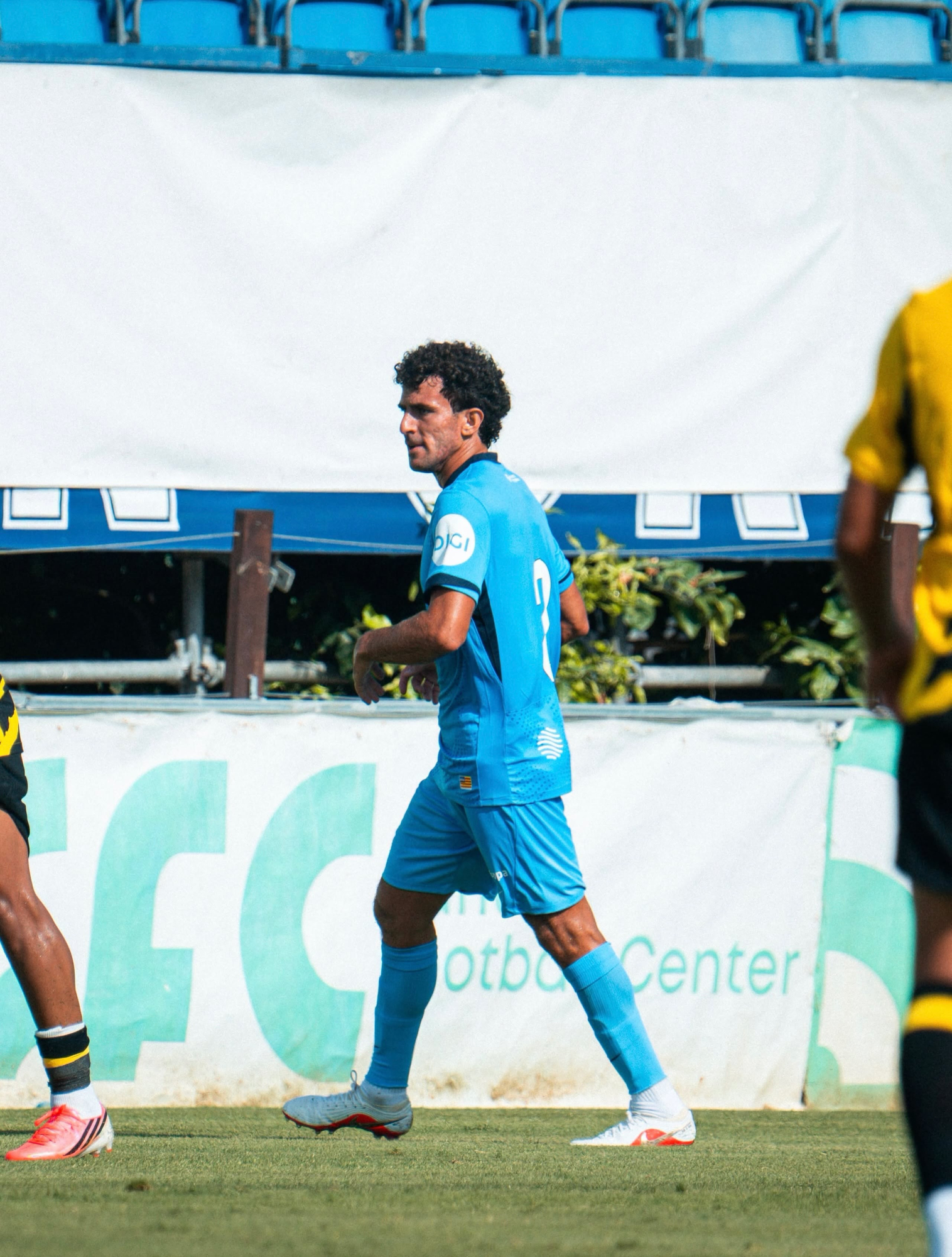 Mateu Morey en el encuentro ante Al-Ittihad