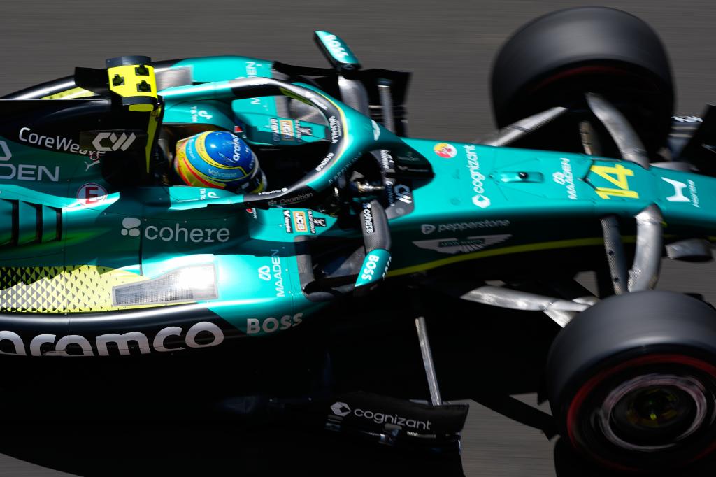 Fernando Alonso, con el AMR26 B, en el GP de Hungría. LAPRESSE