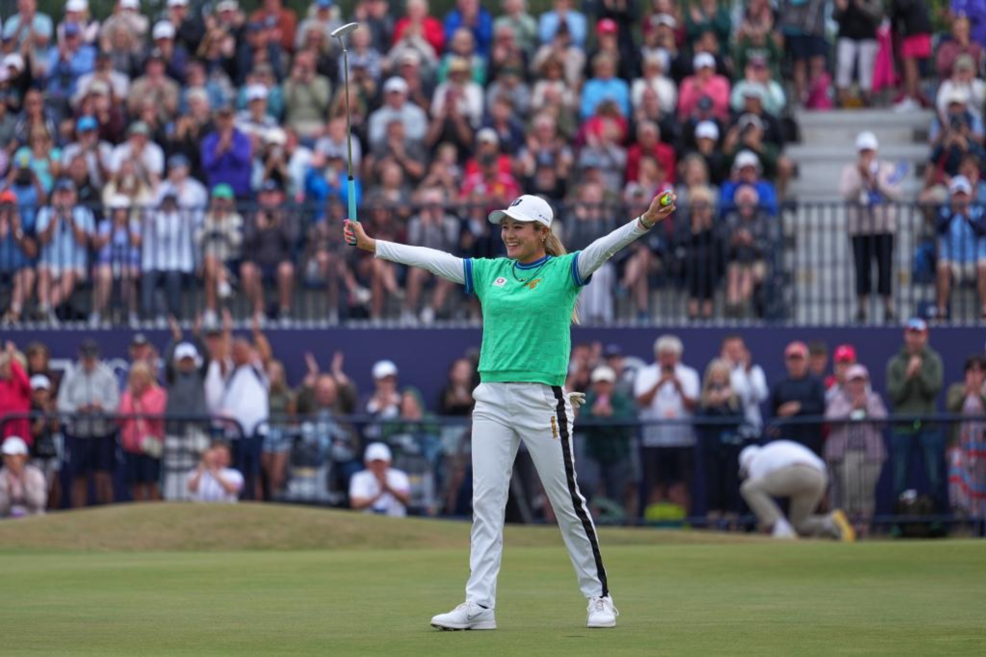 Shiho Kuwaki (23) celebra el triunfo en el British femenino LAPRESSE