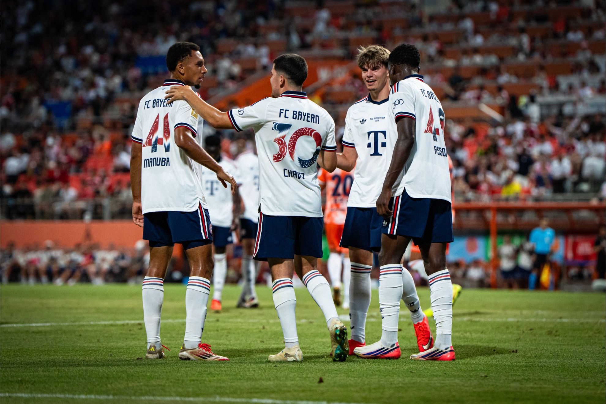 Los jugadores del Bayern celebran un gol @FCBayern