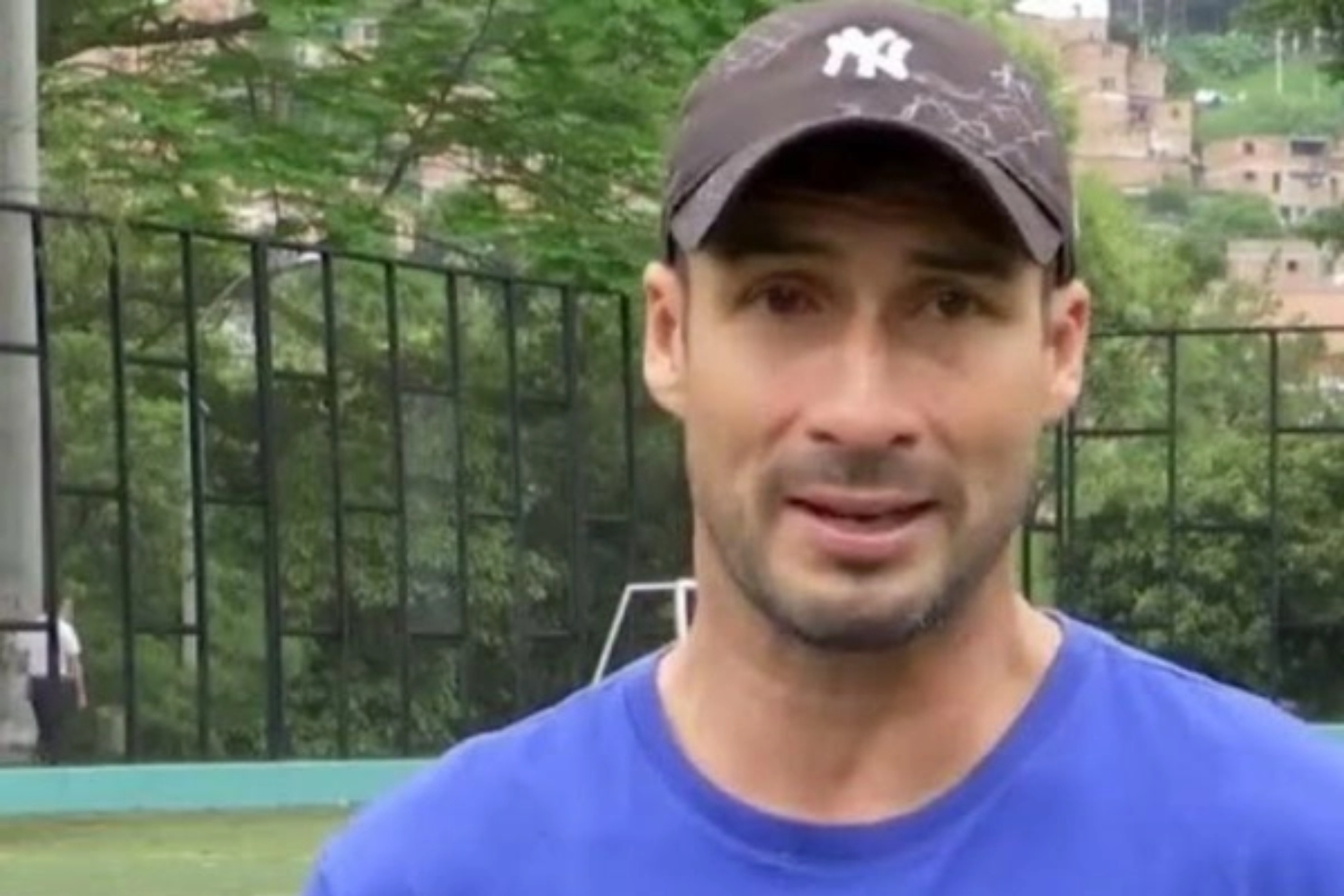 Arrestan en Miami al exfutbolista colombiano Diego Serna por presunto tráfico de drogas.