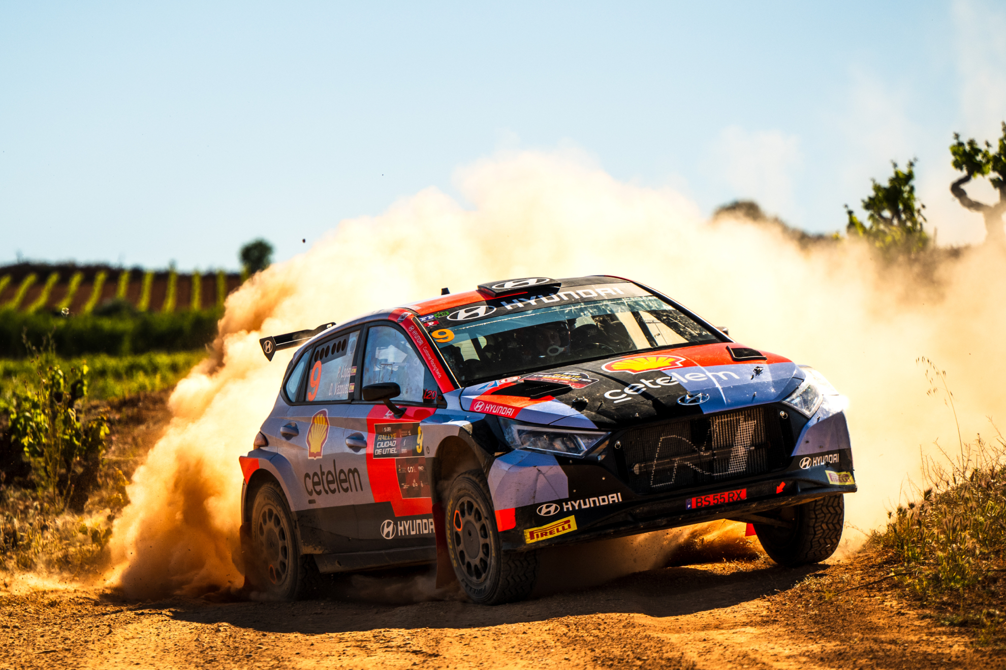 El Hyundai de Pepe López durante el Rally Ciudad de Utiel. SHAKEDOWN MEDIA / DANNY GARCÍA