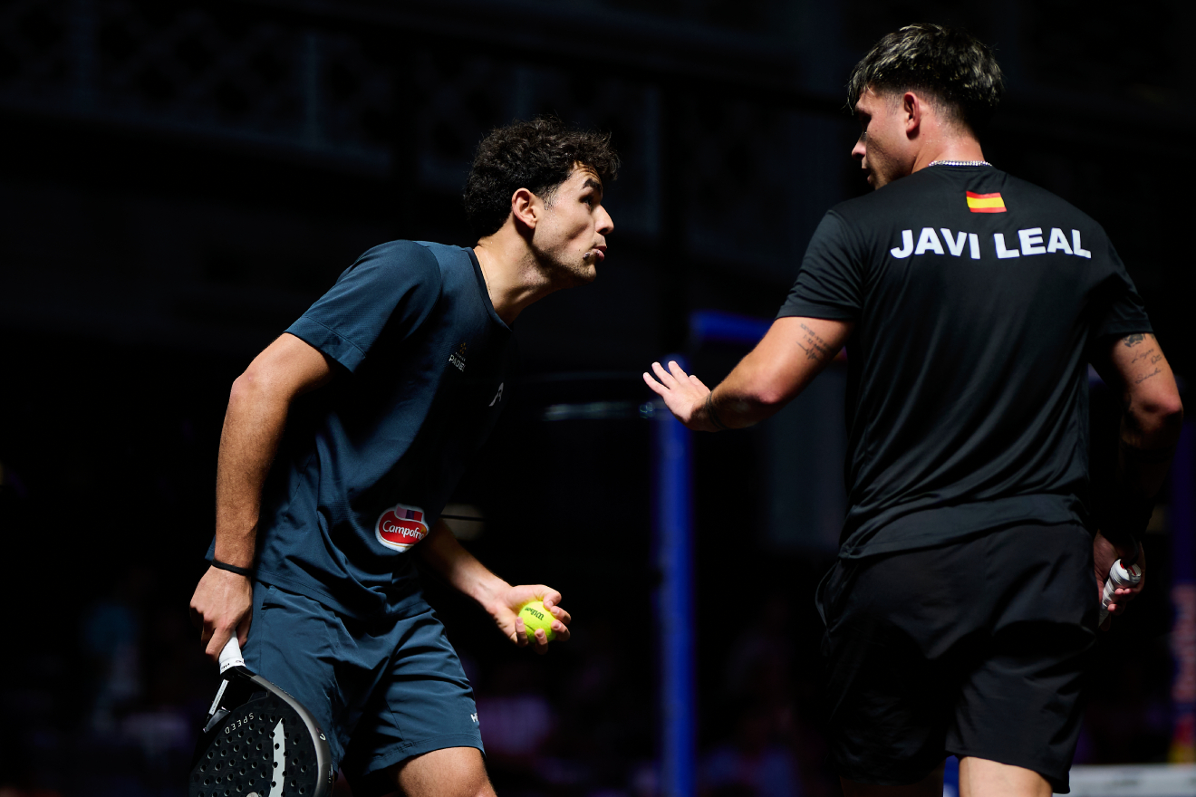Fran Guerrero y Javi Leal, durante su paso por el P1 de Londres de Premier Padel. PREMIER