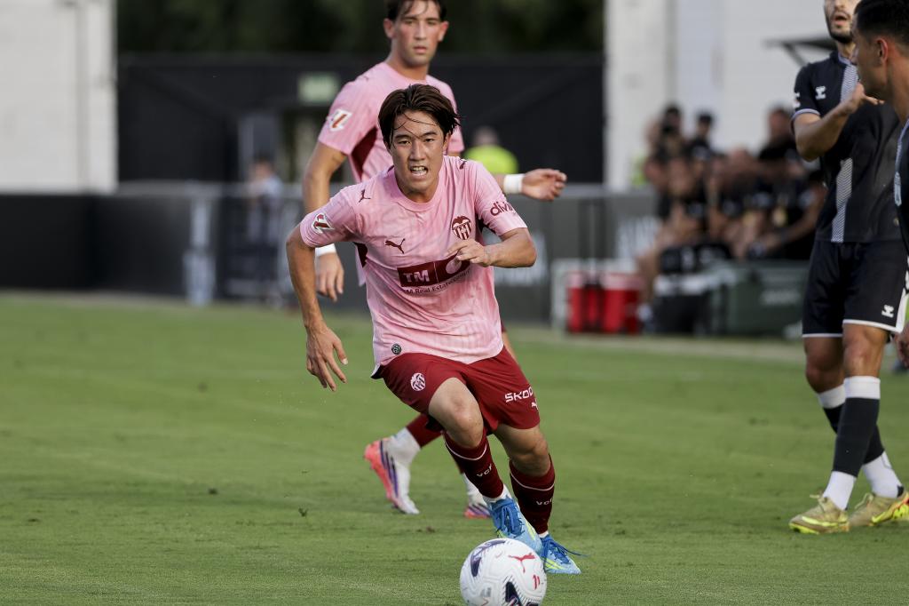 Ryunosuke Sato VALENCIA