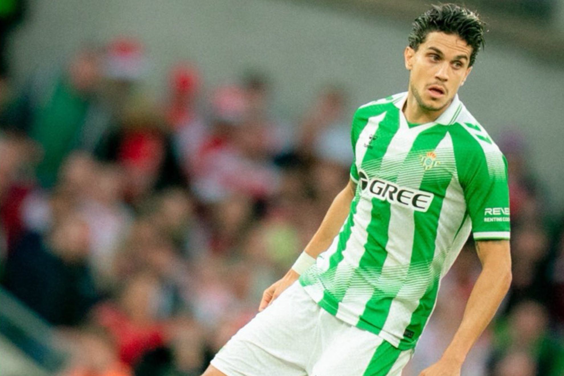Marc Bartra, en el amistoso frente al Arsenal REAL BETIS