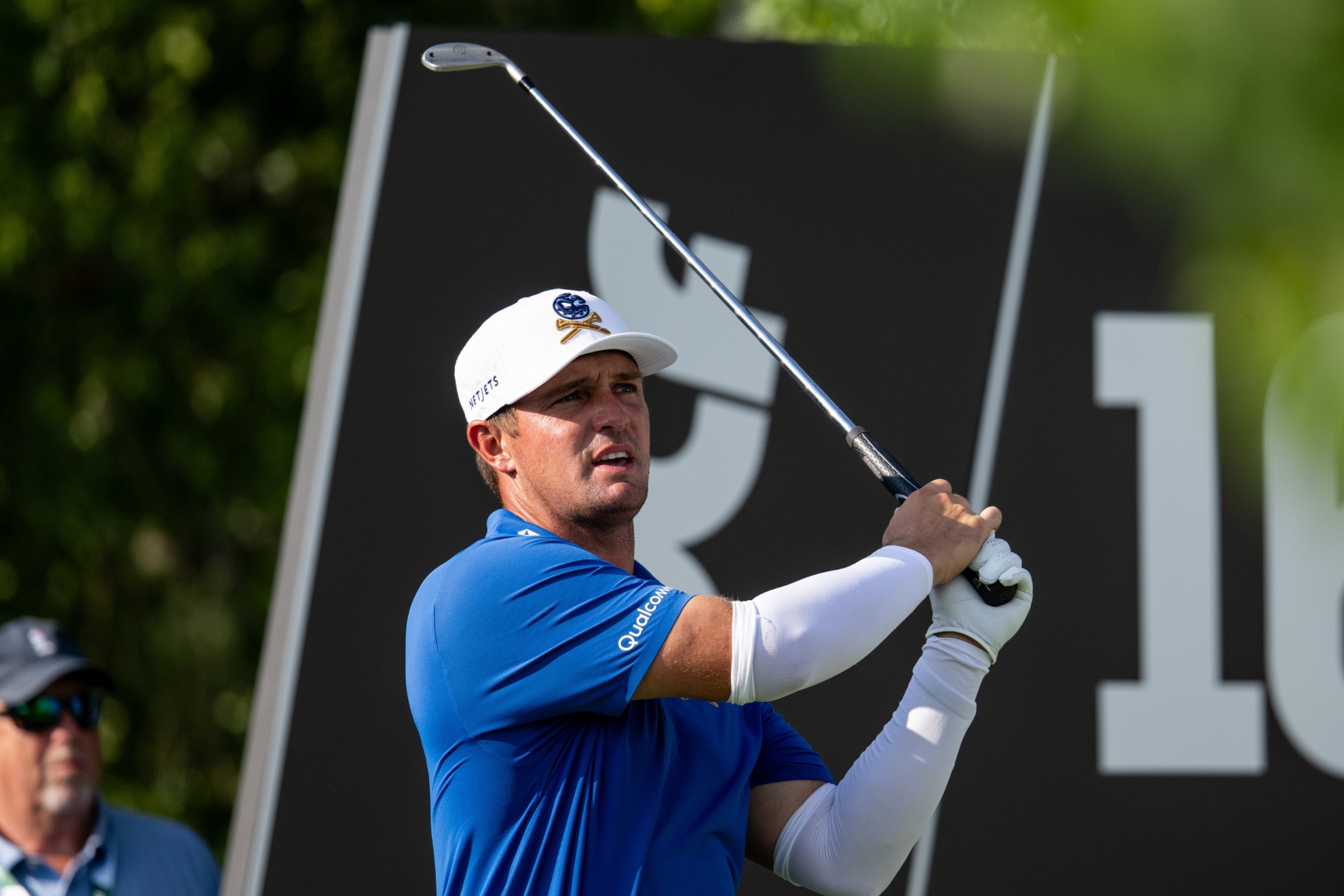 DeChambeau jugando el LIV Golf de Nueva York en Bedminster. Lapresse