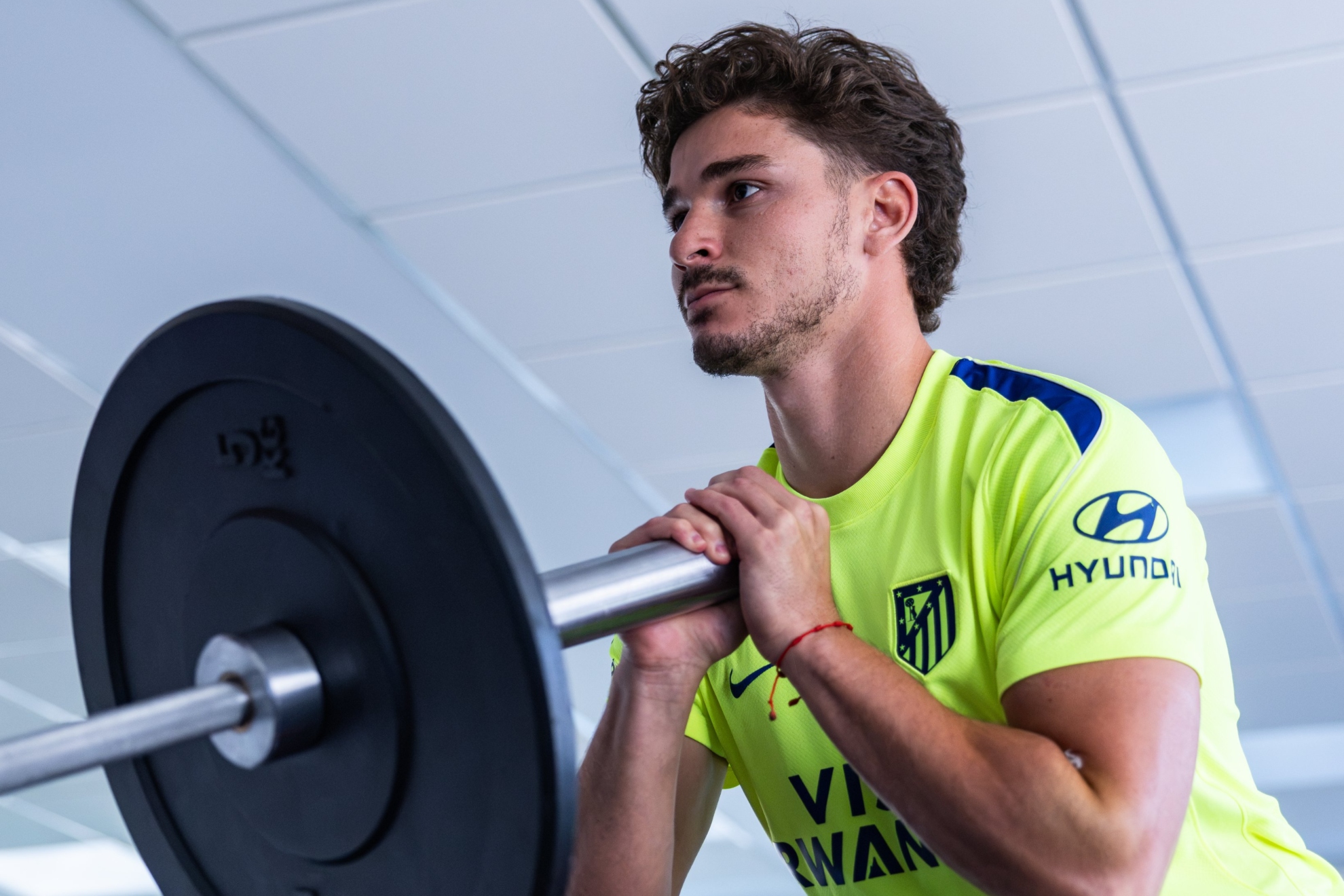 Julián Álvarez en su primer día de trabajo con el Atlético. Fuente: MARCA Julián Álvarez