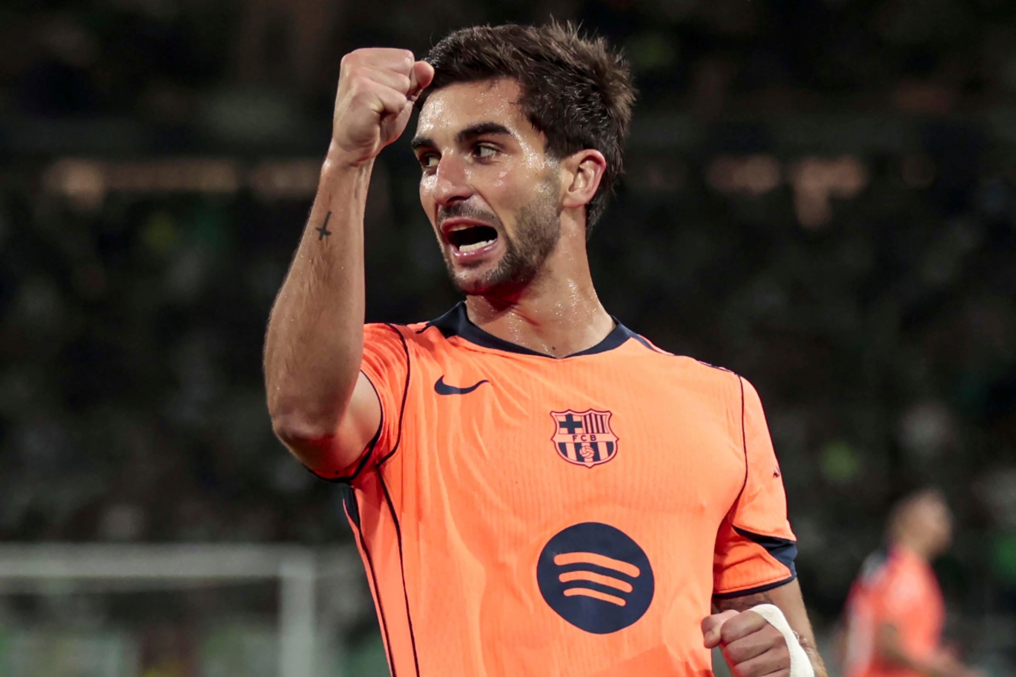 Ferran Torres aguarda la llamada del Barça para viajar a París