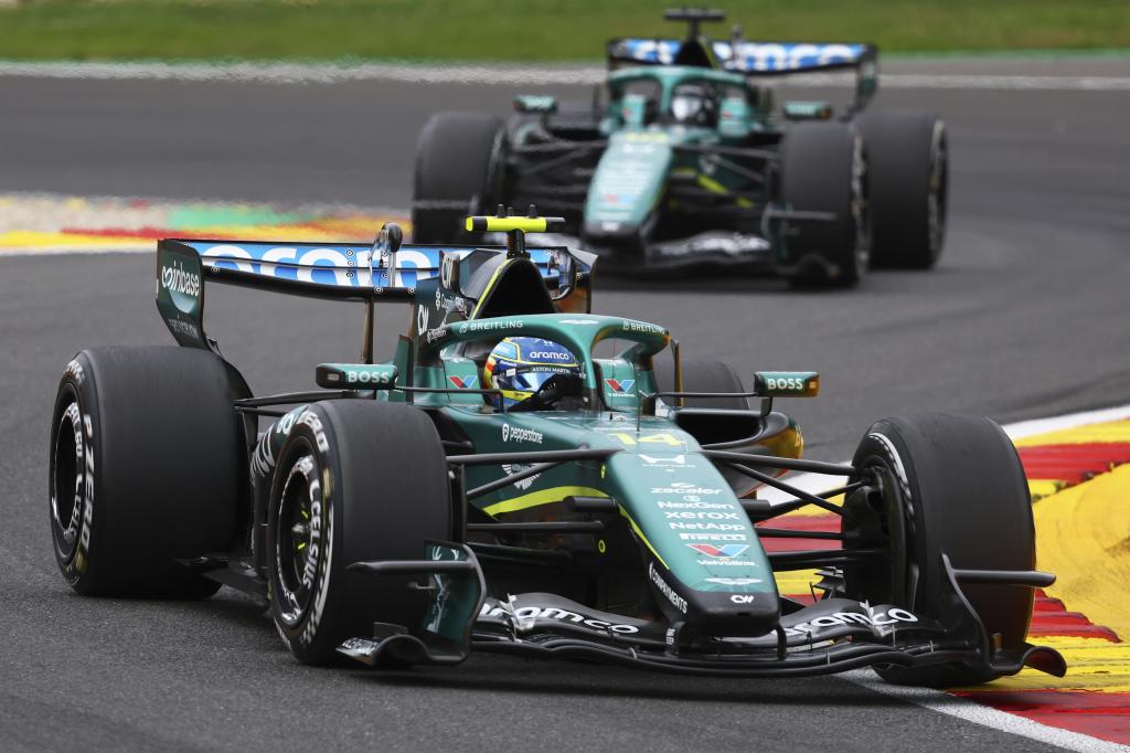 Alonso y Stroll, en una prueba de este año. LAPRESSE